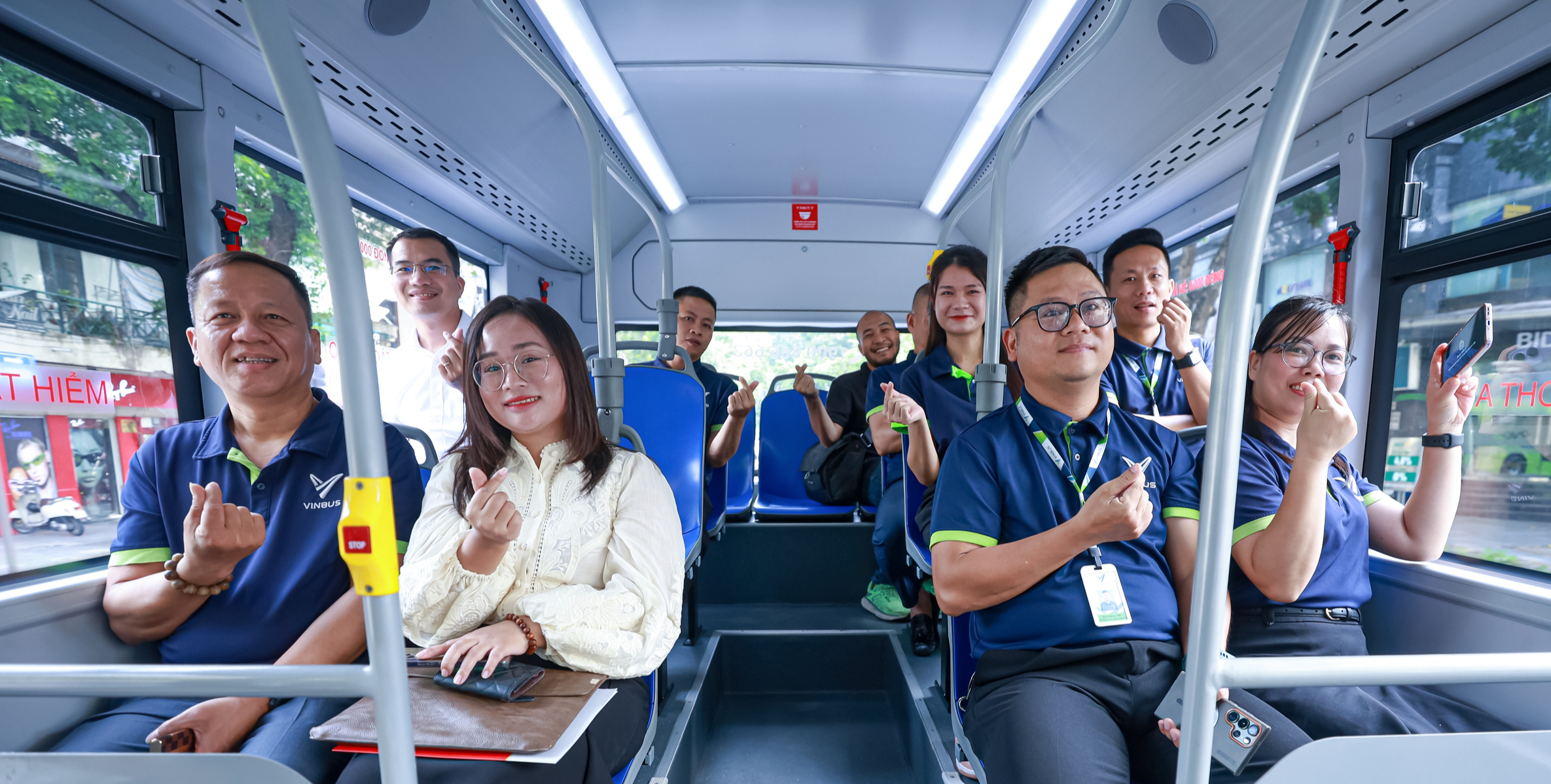 H&agrave; Nội khai trương tuyến bu&yacute;t điện miễn ph&iacute; kết nối Lăng B&aacute;c - Bờ Hồ- Ảnh 2.