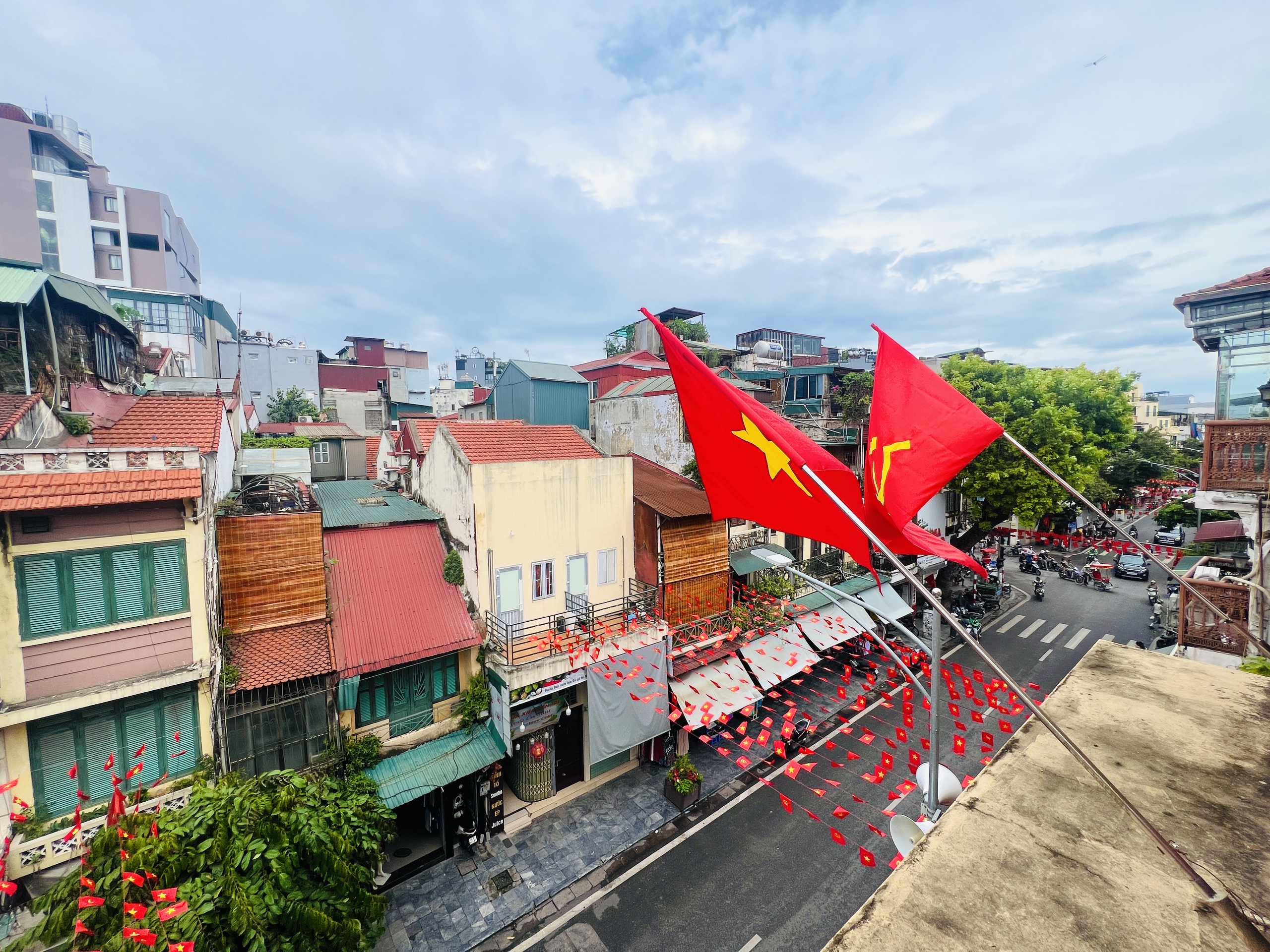H&agrave; Nội: Di t&iacute;ch 48 H&agrave;ng Ngang v&agrave; dấu ấn m&ugrave;a Thu lịch sử- Ảnh 19.