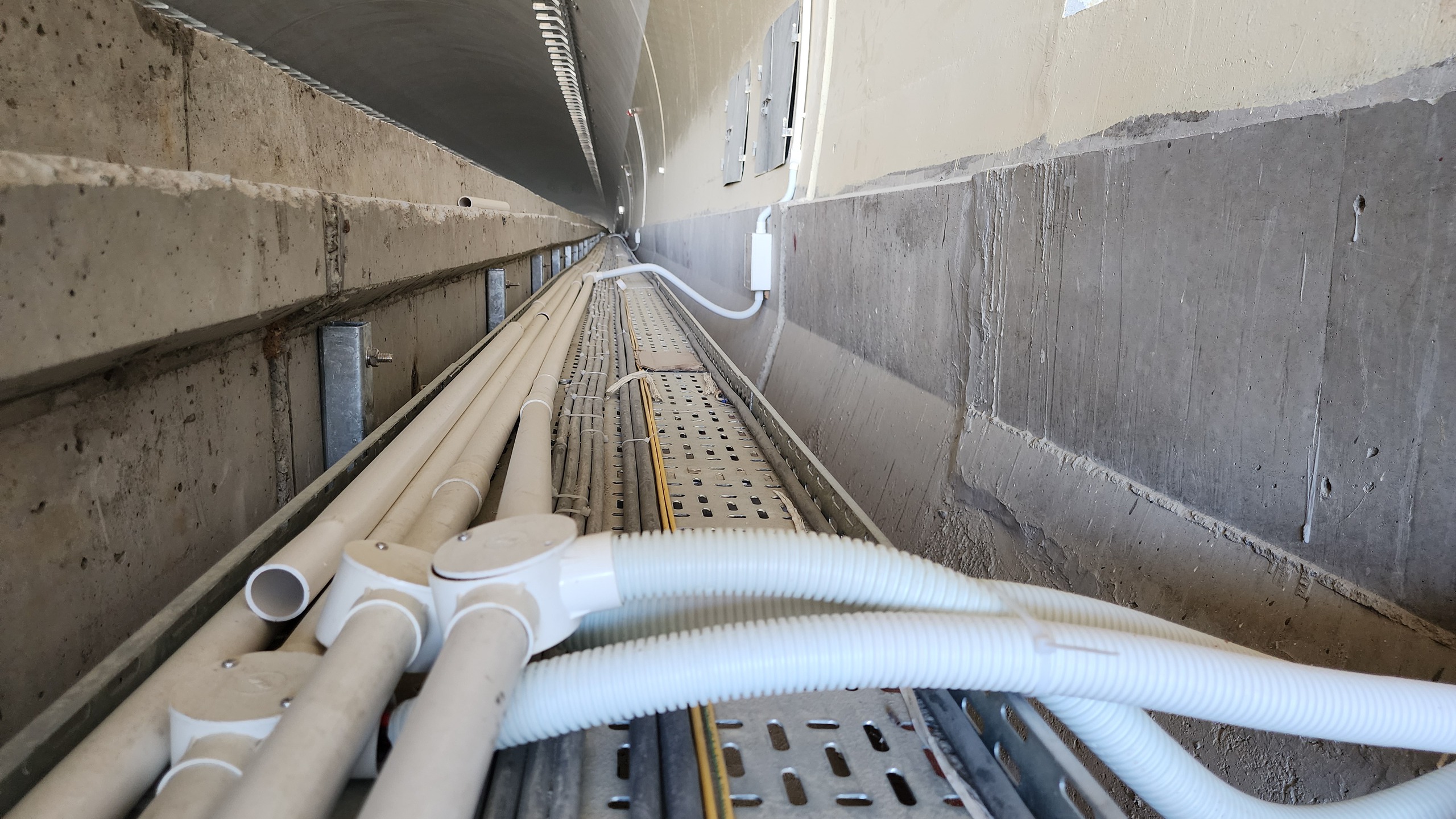 Ho&agrave;n th&agrave;nh vượt tiến độ hầm xuy&ecirc;n n&uacute;i, th&ocirc;ng xe 10km cao tốc Quảng Ng&atilde;i - Ho&agrave;i Nhơn- Ảnh 5.