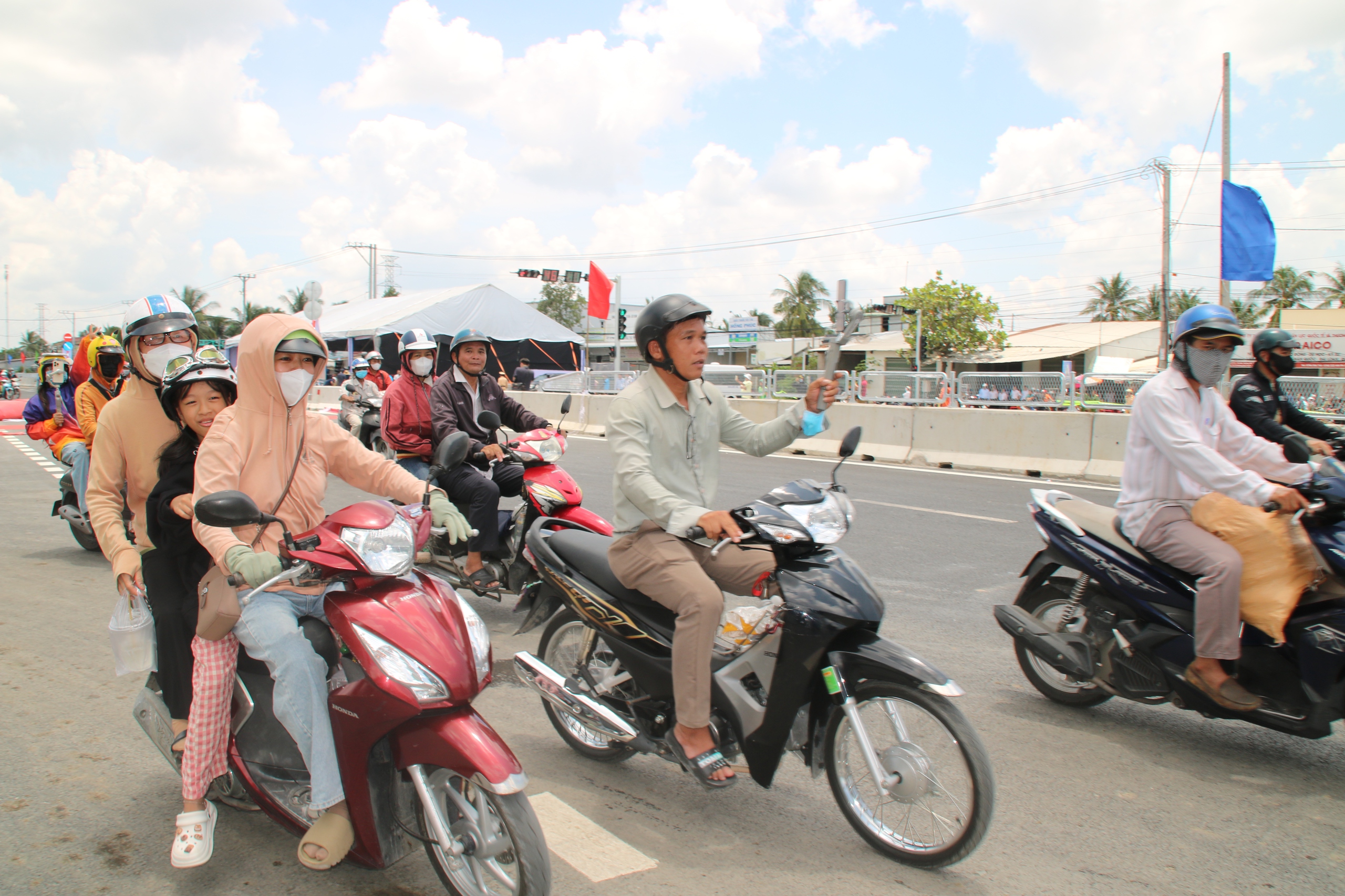 Cầu Rạch Miễu 2 - Nhịp nối h&ocirc;m nay, động lực ng&agrave;y mai- Ảnh 6.