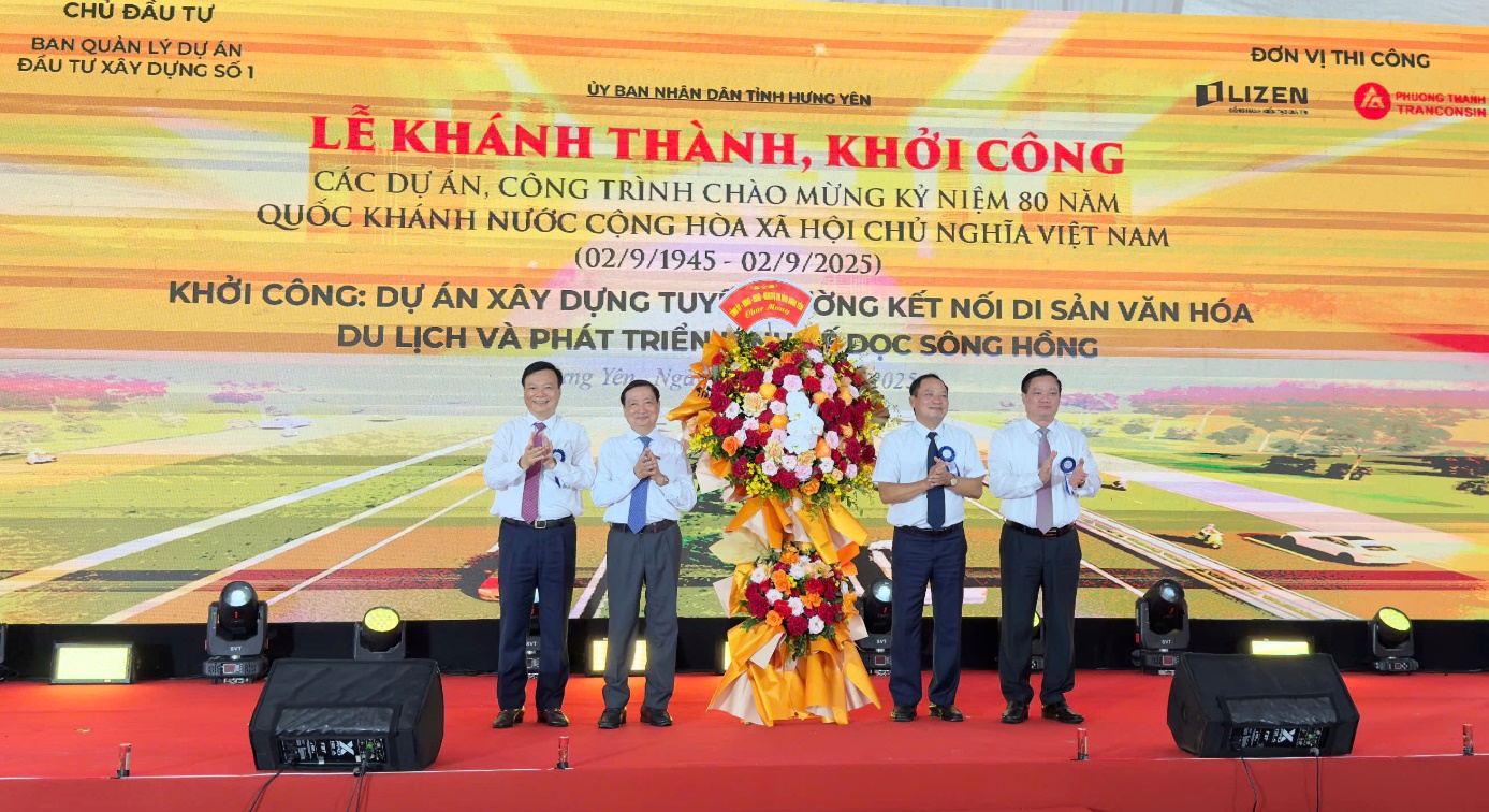Khởi c&ocirc;ng tuyến đường kết nối di sản văn h&oacute;a, du lịch v&agrave; ph&aacute;t triển kinh tế dọc s&ocirc;ng Hồng- Ảnh 6.