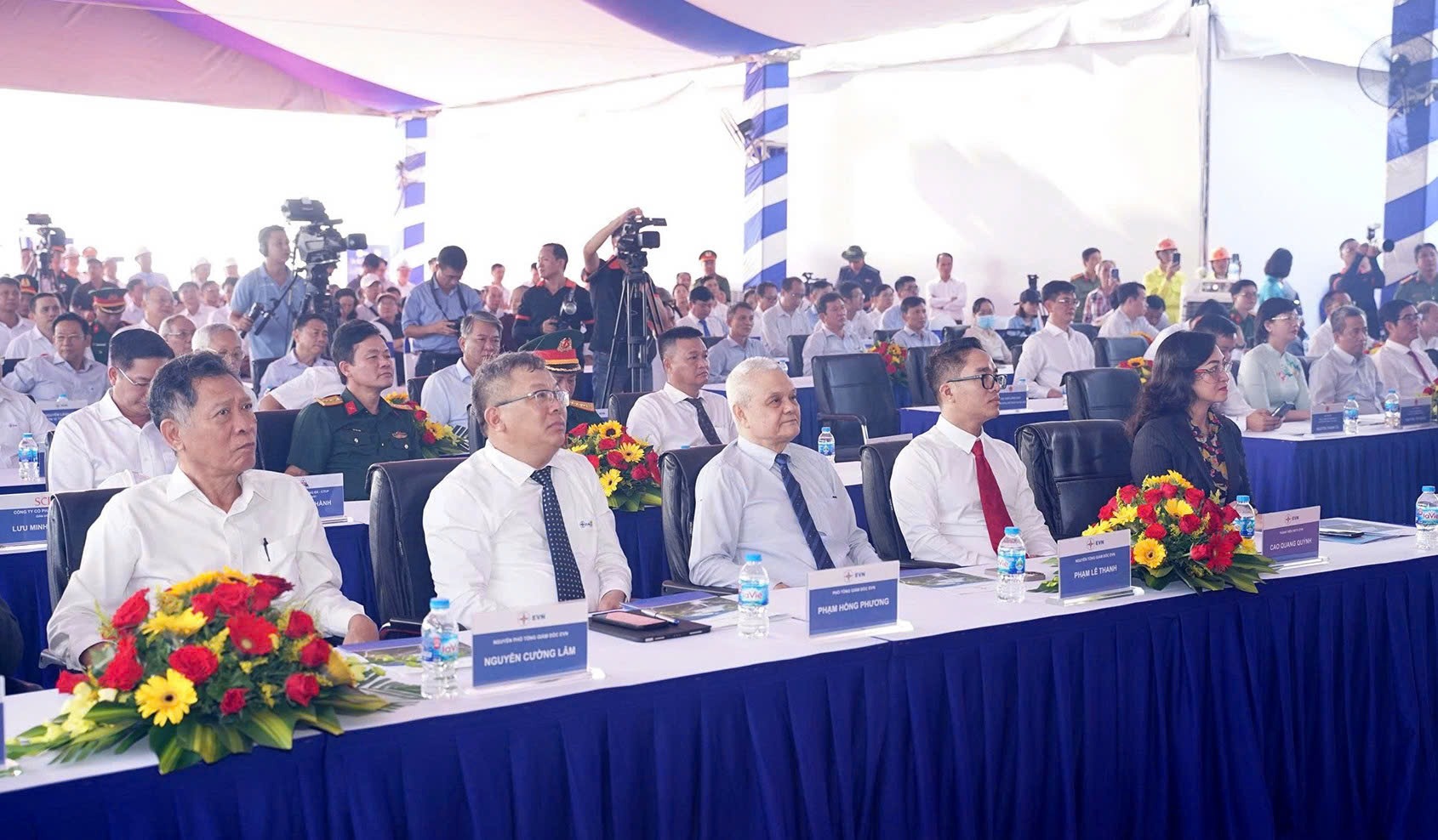 Đồng loạt khởi c&ocirc;ng, kh&aacute;nh th&agrave;nh 3 c&ocirc;ng tr&igrave;nh lớn, EVN bước v&agrave;o kỷ nguy&ecirc;n ph&aacute;t triển mới- Ảnh 7.