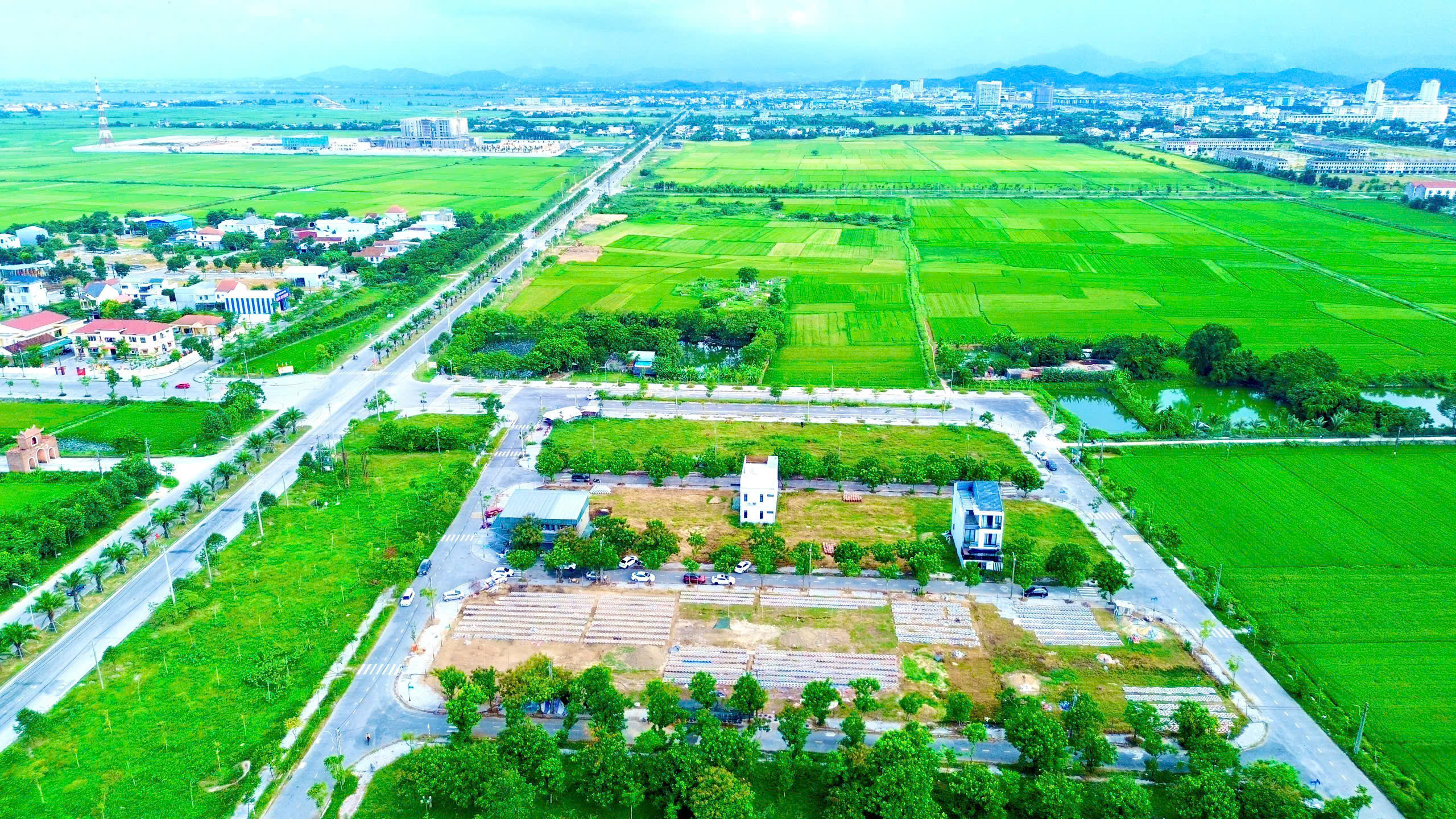 Huế: Khởi c&ocirc;ng 4 khu t&aacute;i định cư, nghĩa trang phục vụ GPMB đường sắt tốc độ cao- Ảnh 4.