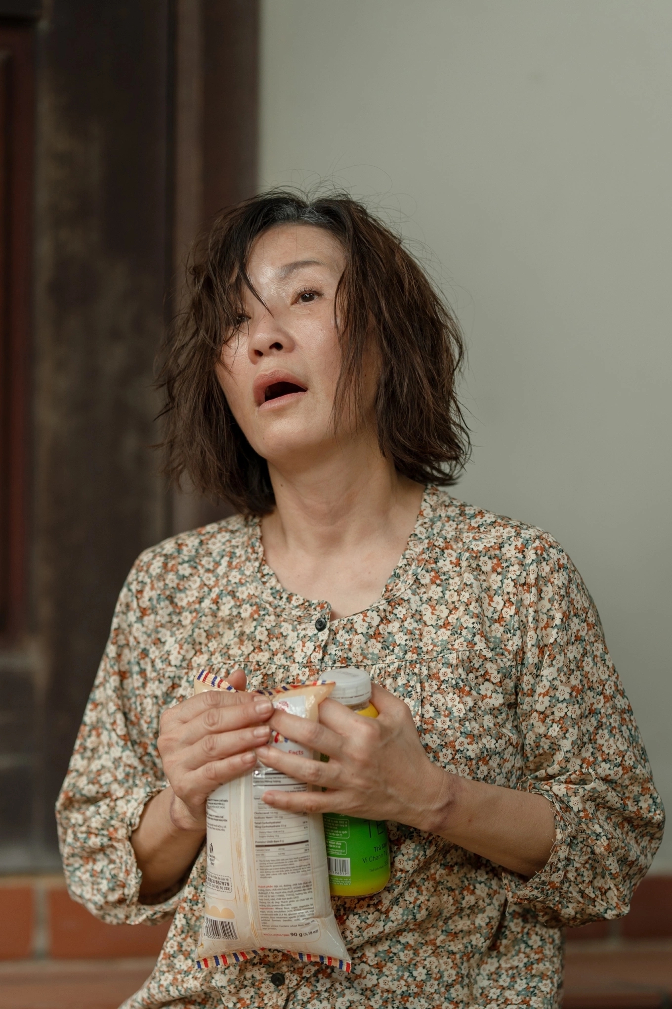 "Mang mẹ đi bỏ" thu về 48 tỷ đồng trong 4 ngày đầu- Ảnh 3. "Mang mẹ đi bỏ" thu về 48 tỷ đồng trong 4 ngày đầu- Ảnh 3.