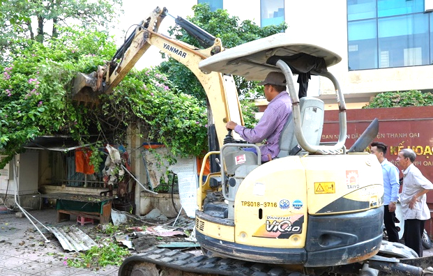 X&atilde;, phường ở H&agrave; Nội đồng loạt ra qu&acirc;n tổng vệ sinh m&ocirc;i trường, chỉnh trang đ&ocirc; thị- Ảnh 11.