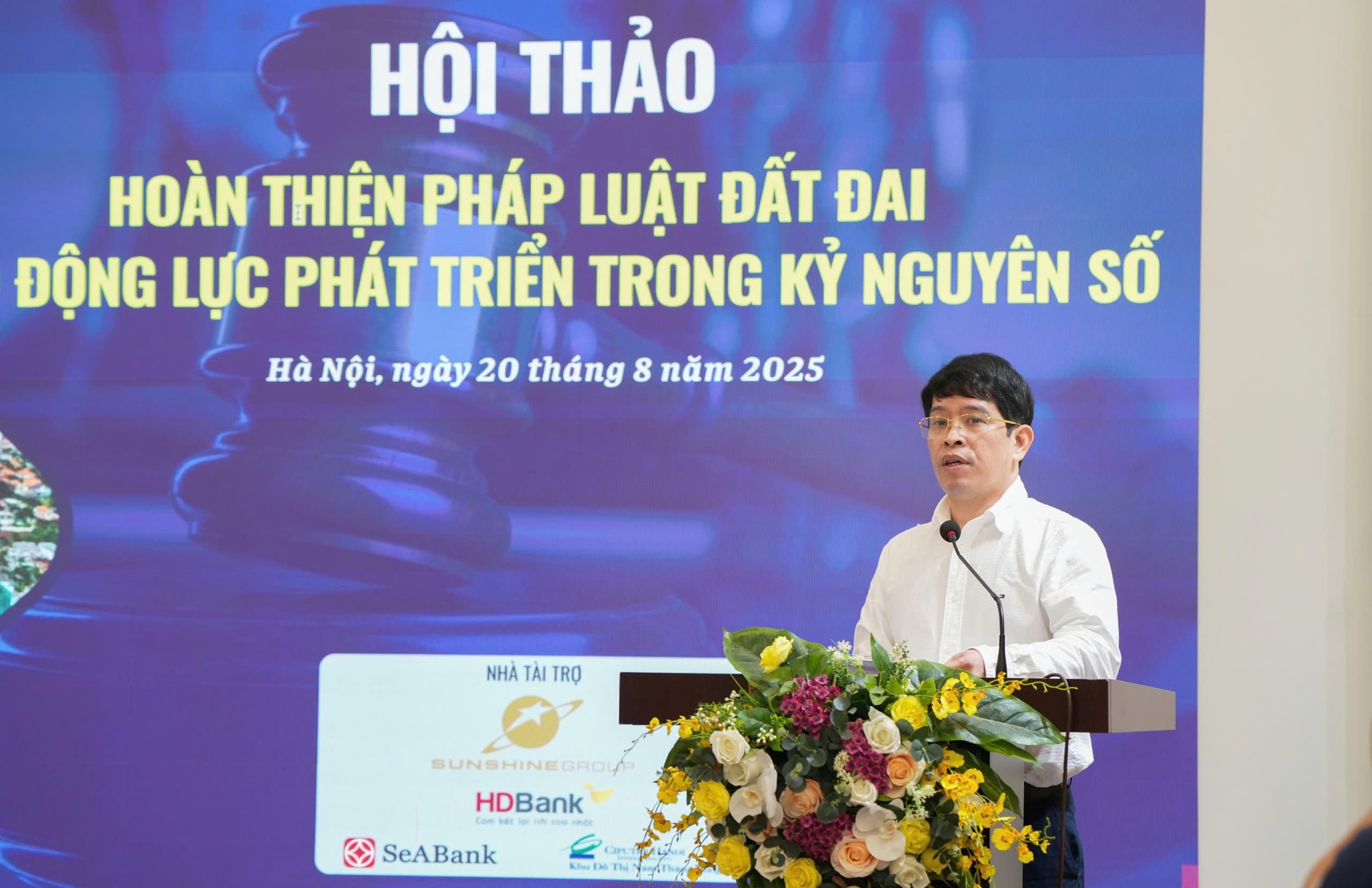 Xây dựng giá đất khách quan, minh bạch, chuyên nghiệp- Ảnh 4. Xây dựng giá đất khách quan, minh bạch, chuyên nghiệp- Ảnh 4.