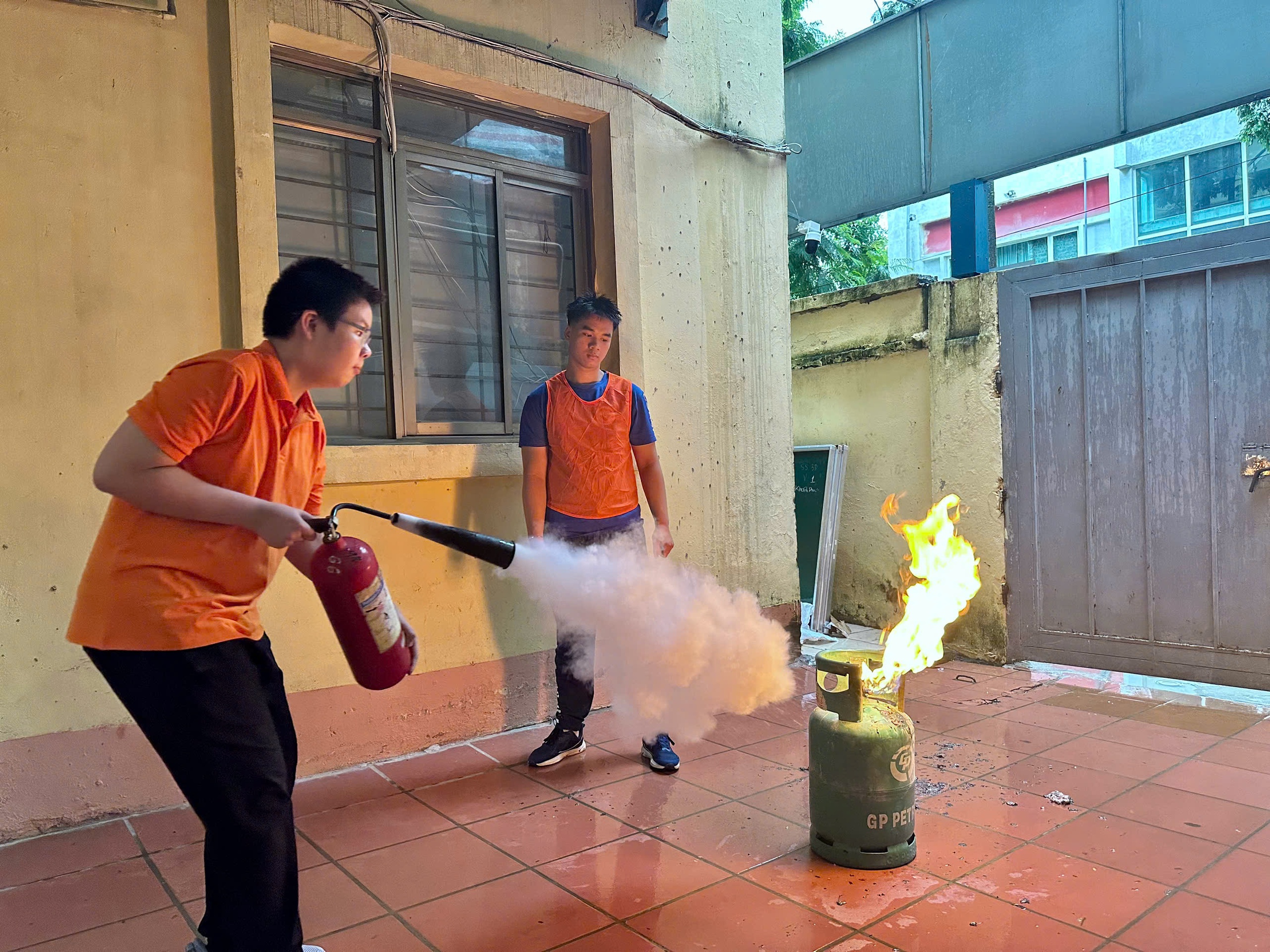 An to&agrave;n PCCC: H&agrave; Nội chuẩn bị kỹ cho ng&agrave;y học sinh tựu trường- Ảnh 2.