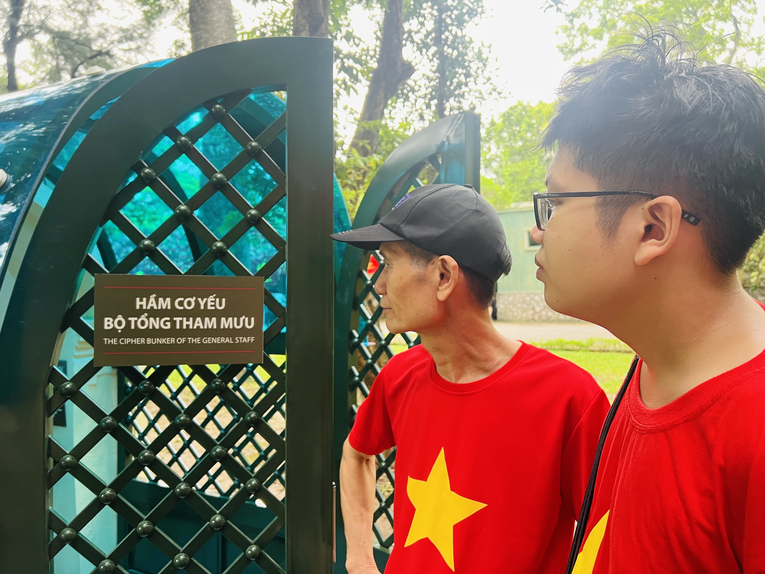 Kh&aacute;m ph&aacute; hầm b&iacute; mật trong l&ograve;ng Ho&agrave;ng th&agrave;nh Thăng Long lần đầu mở cửa- Ảnh 14.
