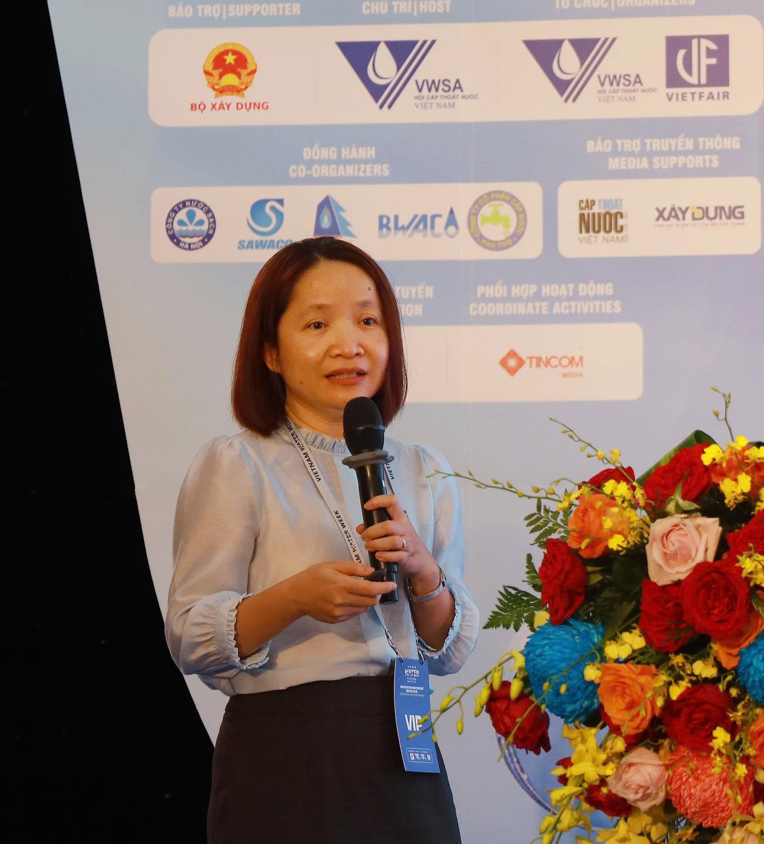 Th&uacute;c đẩy b&igrave;nh đẳng giới trong doanh nghiệp ng&agrave;nh nước- Ảnh 2.