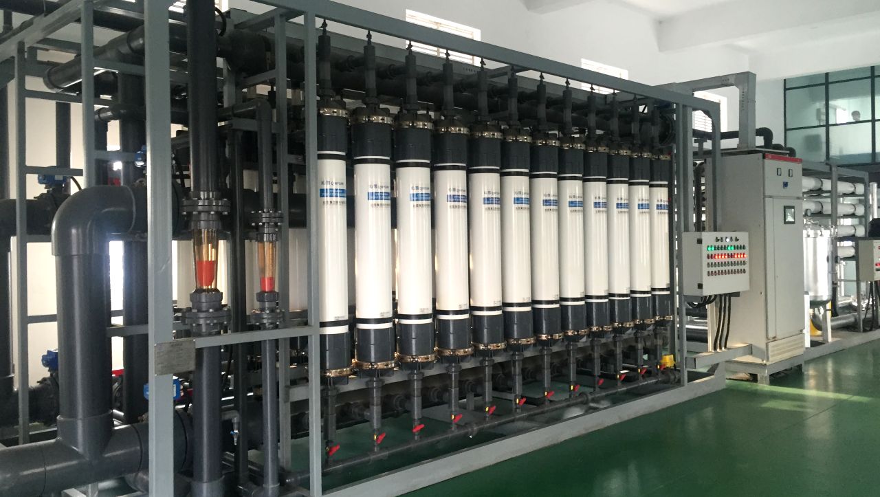 Các ông nghệ lọc màng mới được ứng dụng rộng rãi hơn giúp xử lý các chất ô nhiễm mới, khử mặn, đồng thời hỗ trợ tái chế nước thải. Các ông nghệ lọc màng mới được ứng dụng rộng rãi hơn giúp xử lý các chất ô nhiễm mới, khử mặn, đồng thời hỗ trợ tái chế nước thải.