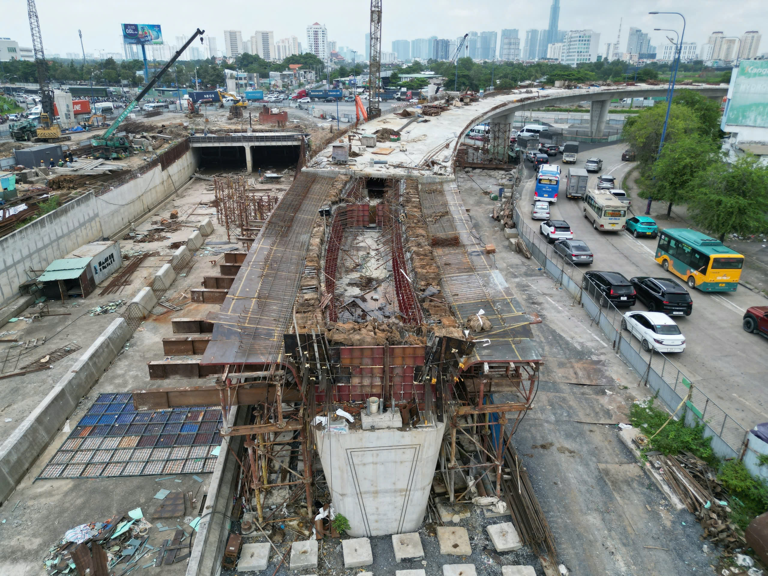 Dự &aacute;n n&uacute;t giao An Ph&uacute;: Chủ tịch TP.HCM ra "tối hậu thư" phải ho&agrave;n th&agrave;nh trong năm 2025- Ảnh 3.