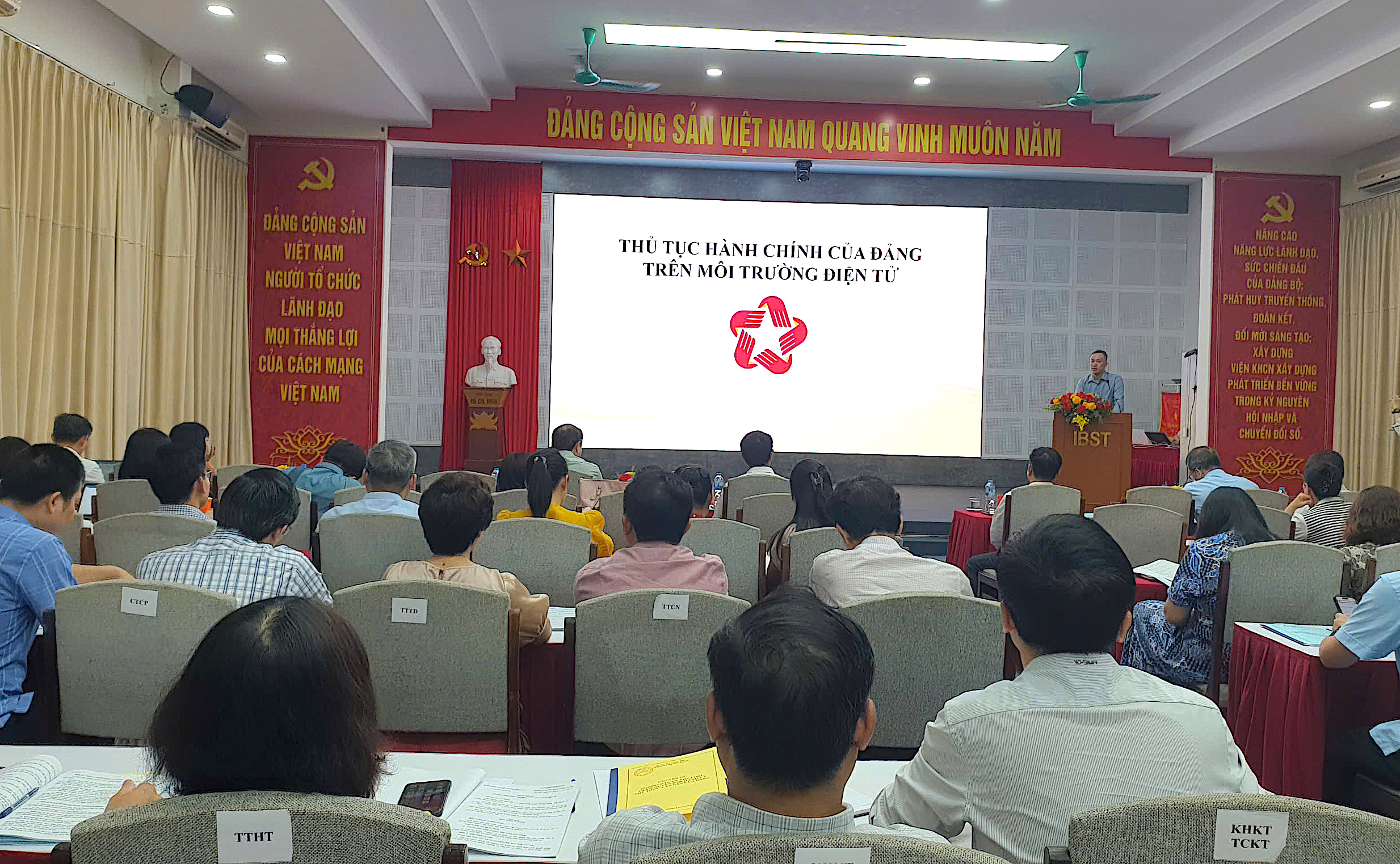 Đảng uỷ Bộ Xây dựng triển khai Chỉ thị 50, nâng cao chất lượng sinh hoạt chi bộ- Ảnh 2. Đảng uỷ Bộ Xây dựng triển khai Chỉ thị 50, nâng cao chất lượng sinh hoạt chi bộ- Ảnh 2.