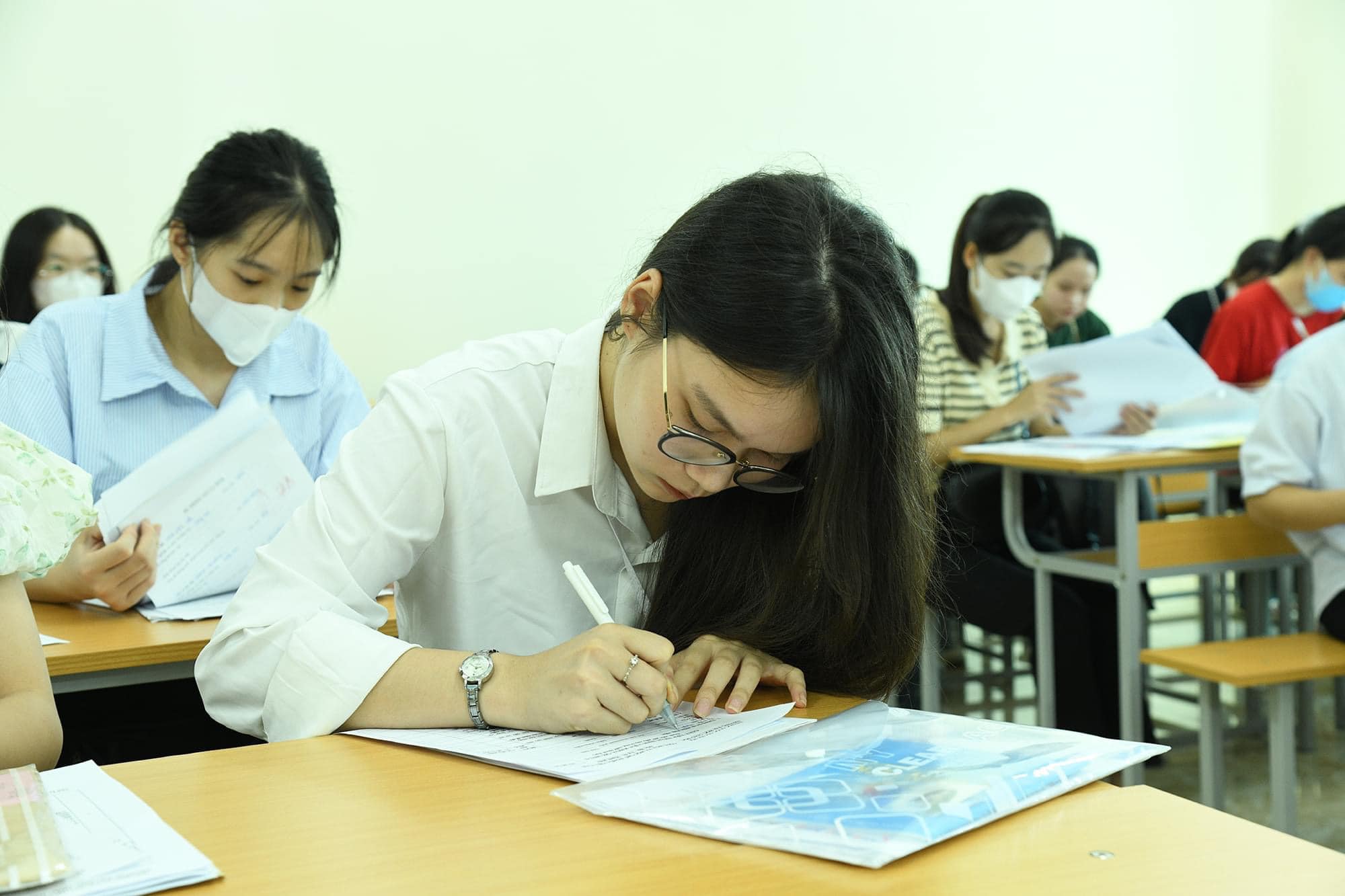 Ng&agrave;nh Sư phạm Lịch sử - Địa l&yacute; Trường ĐH Gi&aacute;o dục lấy điểm chuẩn 29,84- Ảnh 1.