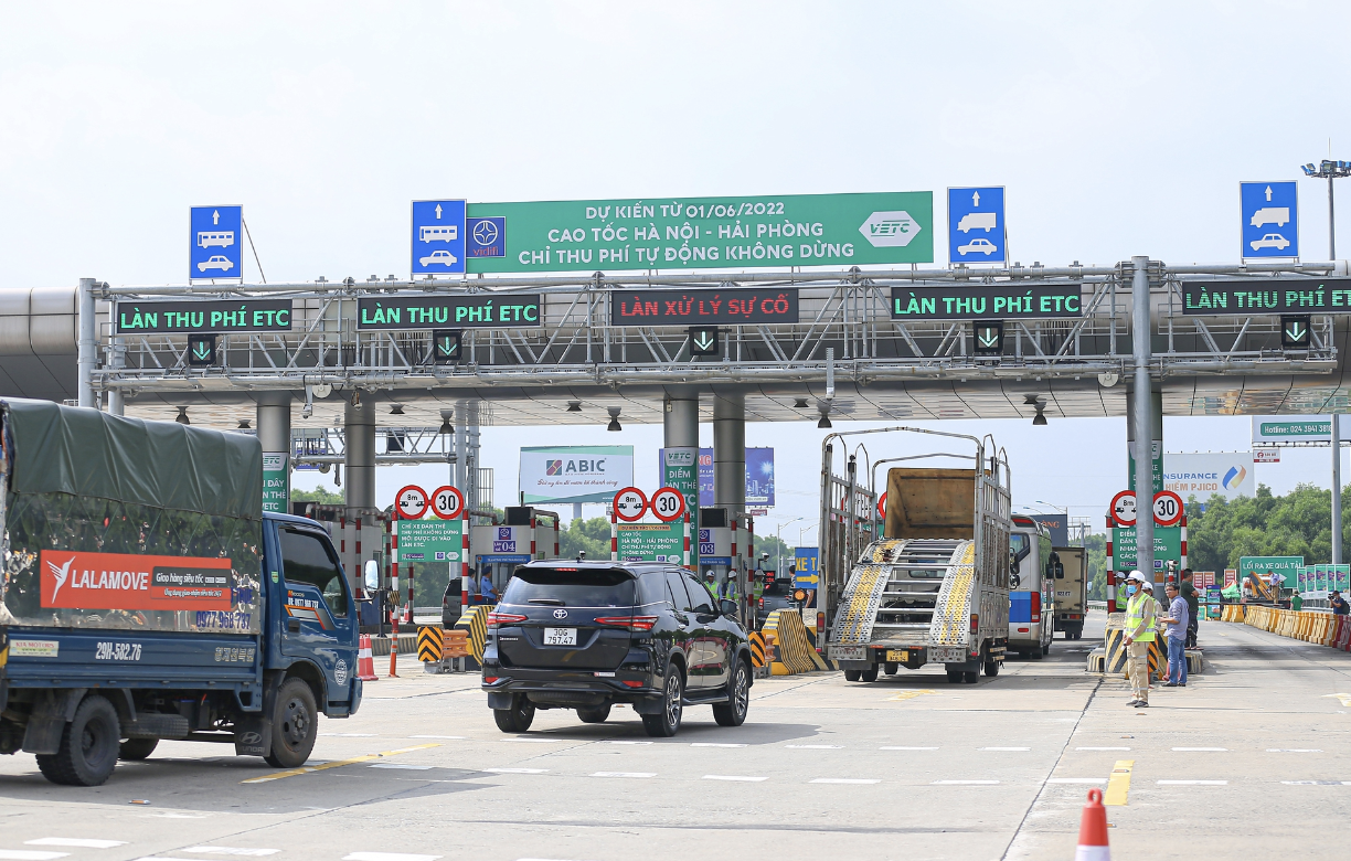 Khẩn trương chuyển đổi t&agrave;i khoản thu ph&iacute; sang t&agrave;i khoản giao th&ocirc;ng trước 1/10- Ảnh 1.