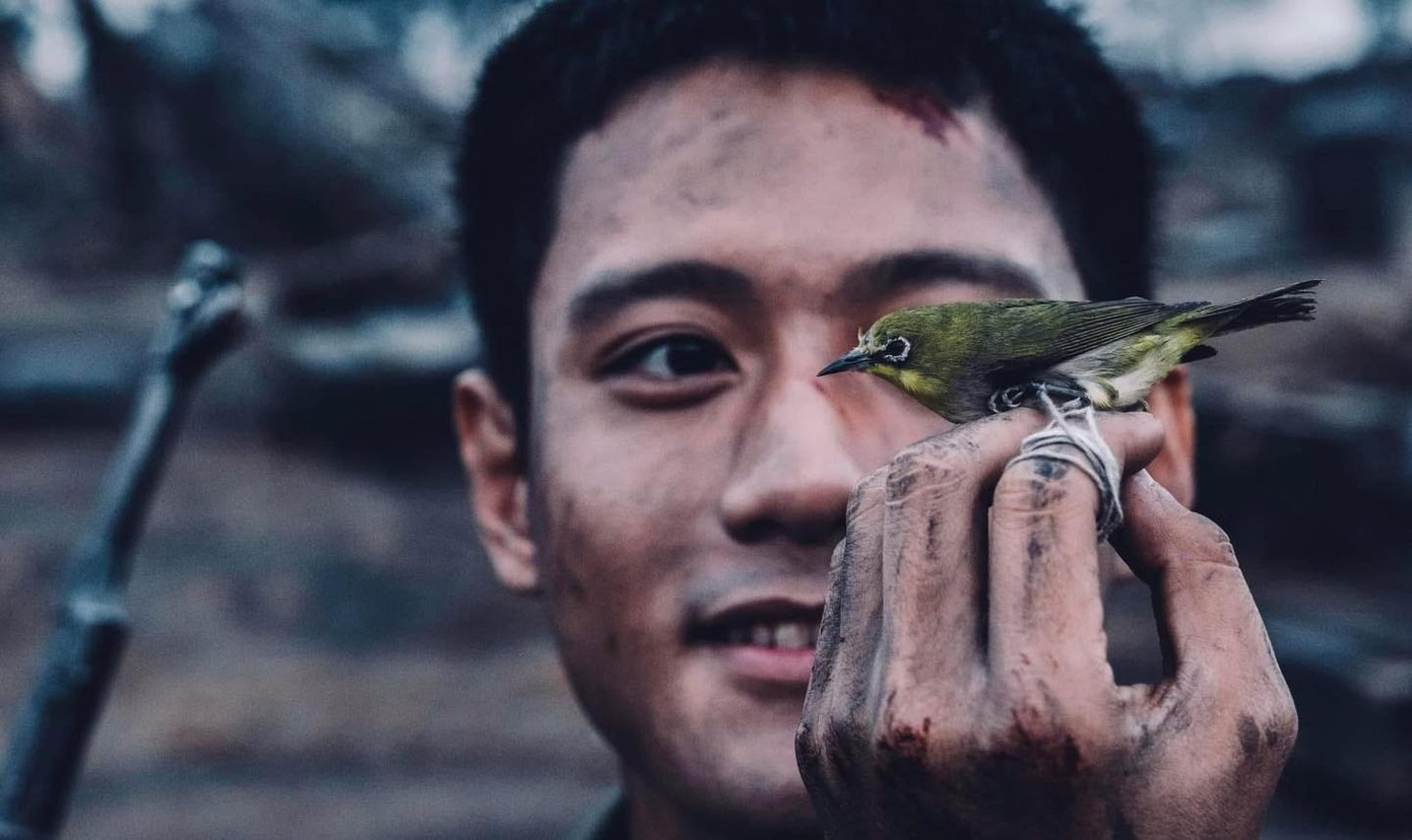 Phim "Mưa đỏ" gây sốt trong ngày đầu ra rạp- Ảnh 2. Phim "Mưa đỏ" gây sốt trong ngày đầu ra rạp- Ảnh 2.