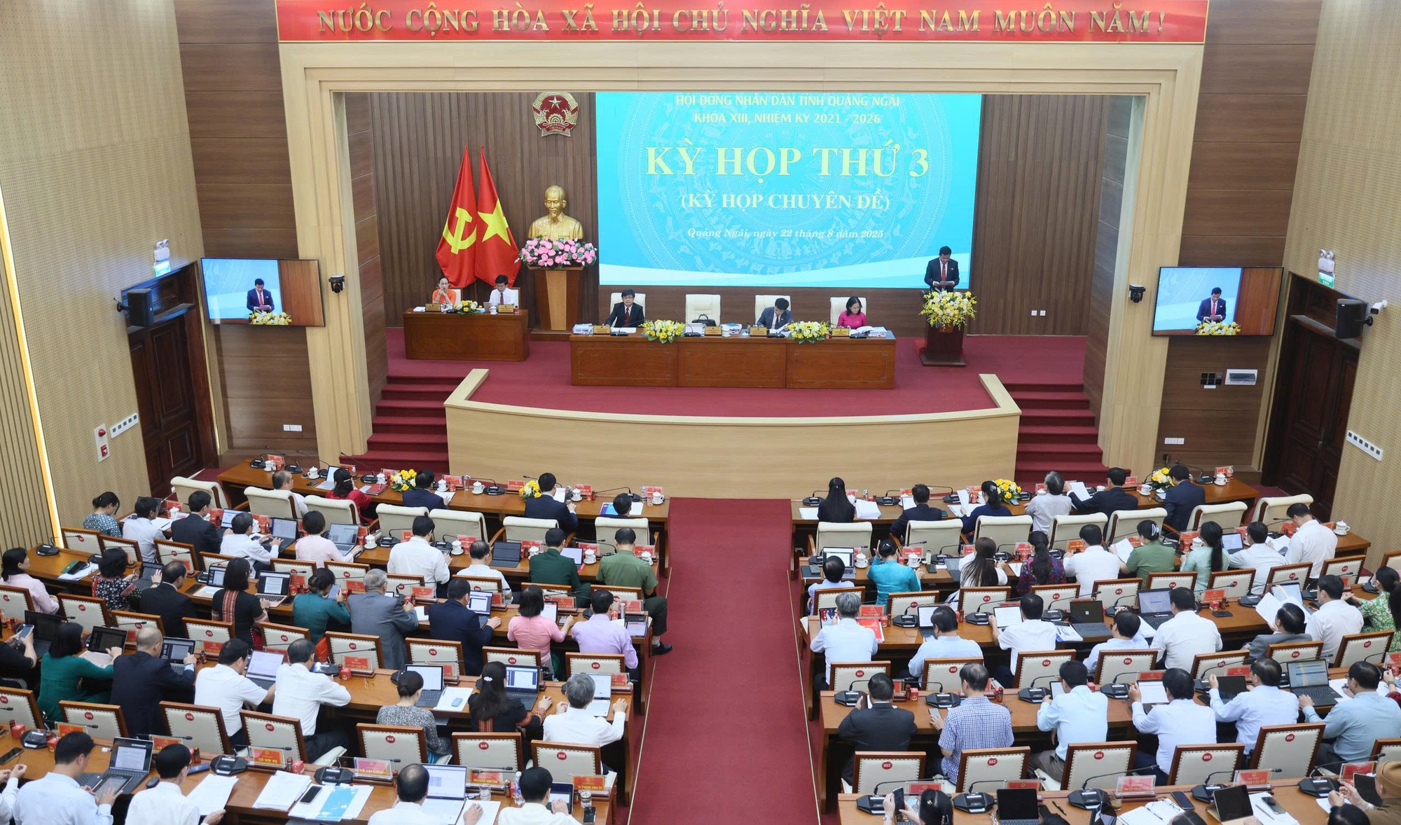 Quảng Ng&atilde;i: Gần 7.200 tỷ đồng vốn đầu tư c&ocirc;ng năm 2026- Ảnh 1.