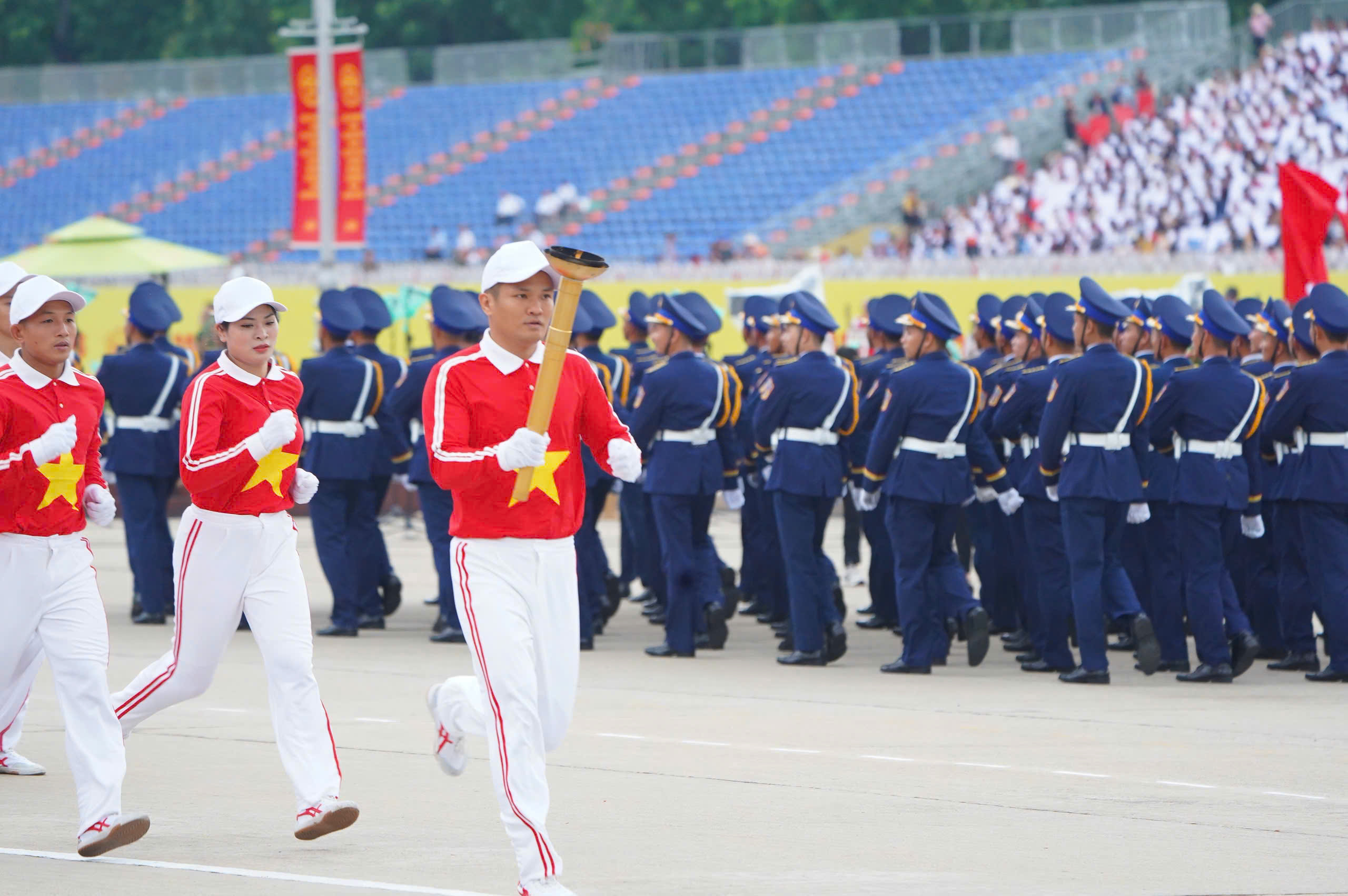 Ngắm c&aacute;c khối hợp luyện diễu binh, diễu h&agrave;nh lần 2 tại Quảng trường Ba Đ&igrave;nh- Ảnh 14.