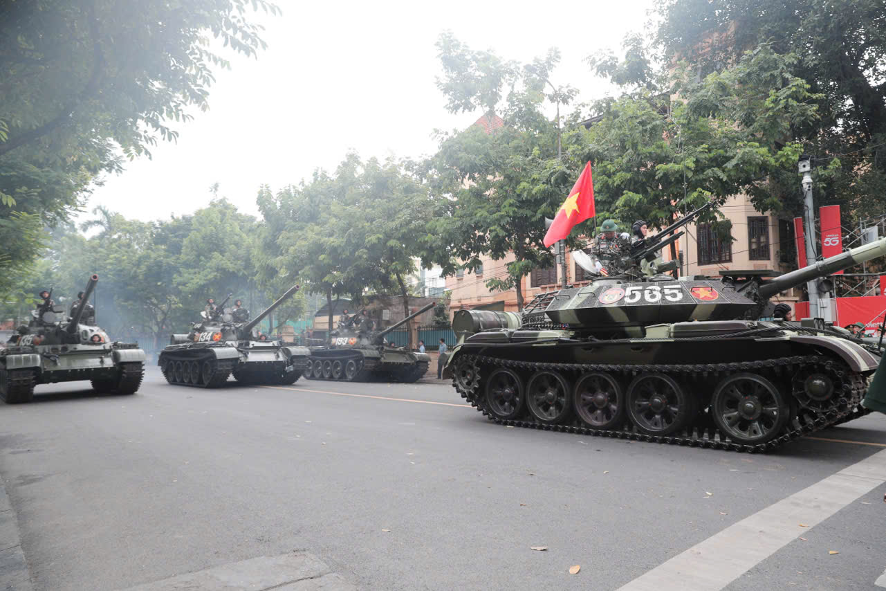 Ngắm c&aacute;c khối hợp luyện diễu binh, diễu h&agrave;nh lần 2 tại Quảng trường Ba Đ&igrave;nh- Ảnh 17.