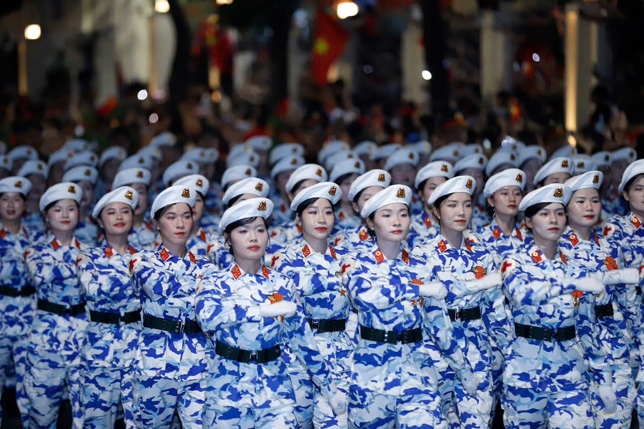 Tổng hợp luyện lần 2: Ho&agrave;n thiện đội h&igrave;nh, sẵn s&agrave;ng cho ng&agrave;y Đại lễ Quốc kh&aacute;nh 2/9- Ảnh 8.