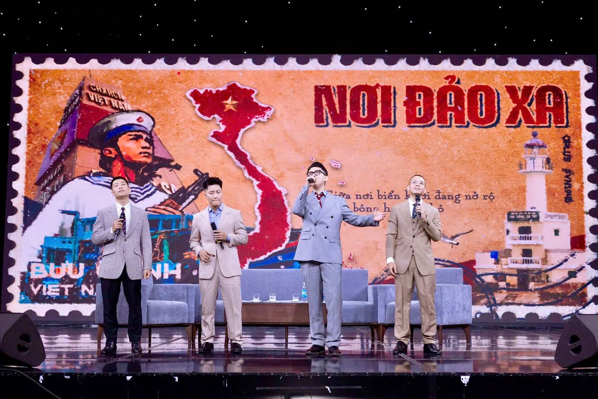 Làm mới nhạc đỏ, khơi mạch nguồn "Tổ quốc trong tim"- Ảnh 2. Làm mới nhạc đỏ, khơi mạch nguồn "Tổ quốc trong tim"- Ảnh 2.