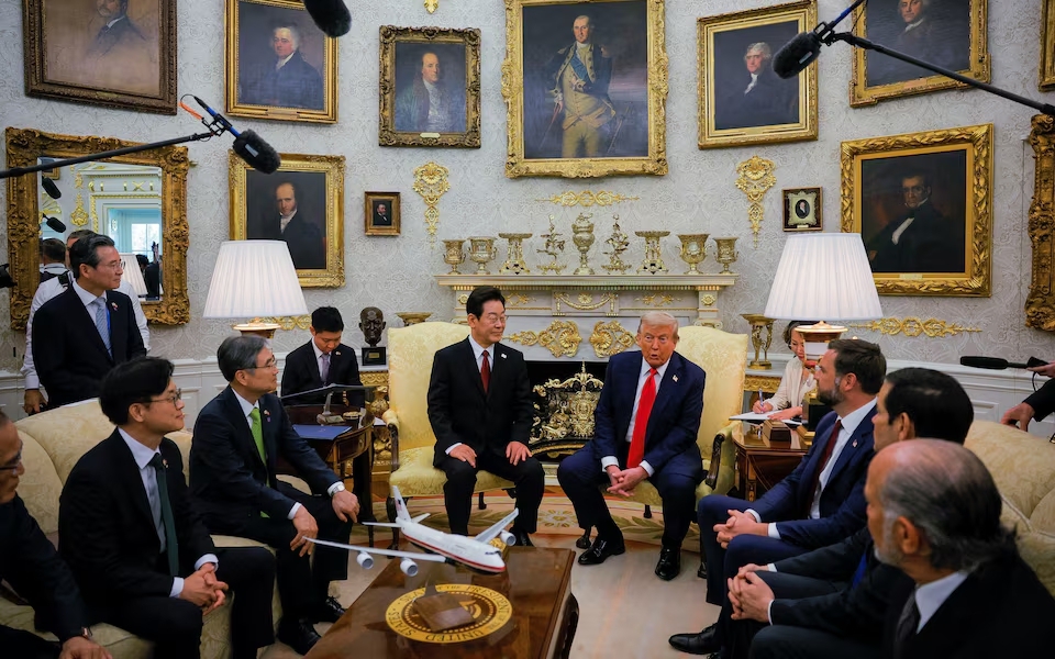 Triều Tiên tuyên bố thử thành công hai tên lửa siêu vượt âm, đánh trúng mục tiêu- Ảnh 2. Ông Trump tuyên bố muốn gặp nhà lãnh đạo Triều Tiên Kim Jong Un