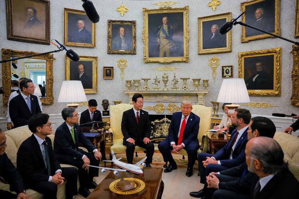 &Ocirc;ng Trump tuy&ecirc;n bố muốn gặp nh&agrave; l&atilde;nh đạo Triều Ti&ecirc;n Kim Jong Un- Ảnh 1.