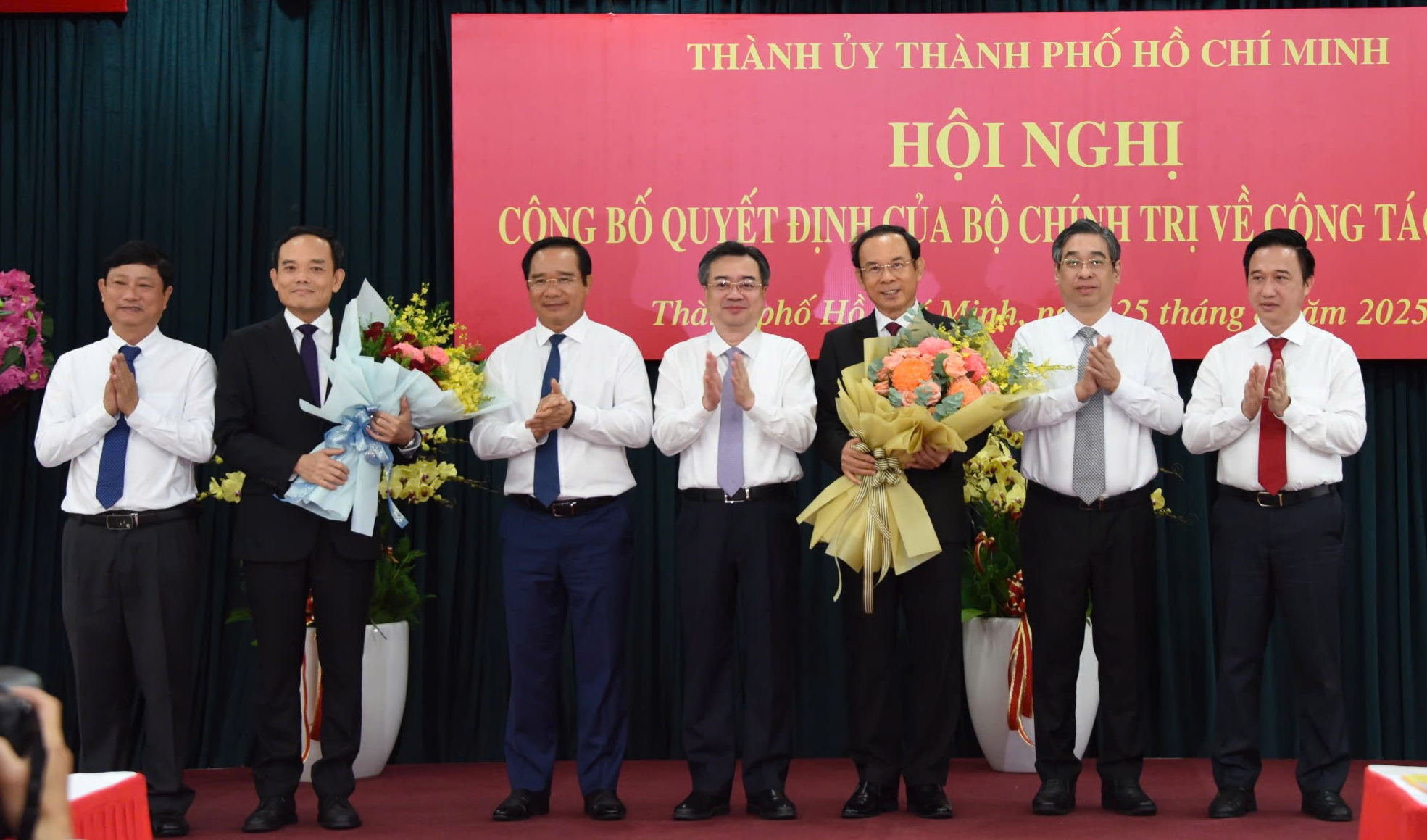 &Ocirc;ng Trần Lưu Quang giữ chức B&iacute; thư Th&agrave;nh ủy TP.HCM- Ảnh 2.
