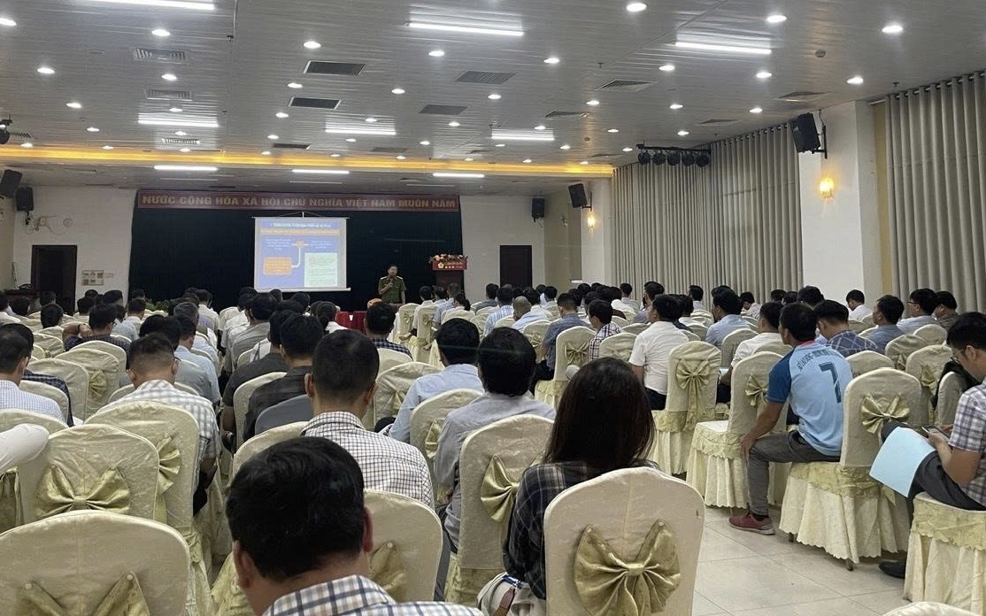Quảng Ng&atilde;i: Tập huấn kiến thức thiết kế ph&ograve;ng ch&aacute;y chữa ch&aacute;y cho nh&agrave; v&agrave; c&ocirc;ng tr&igrave;nh