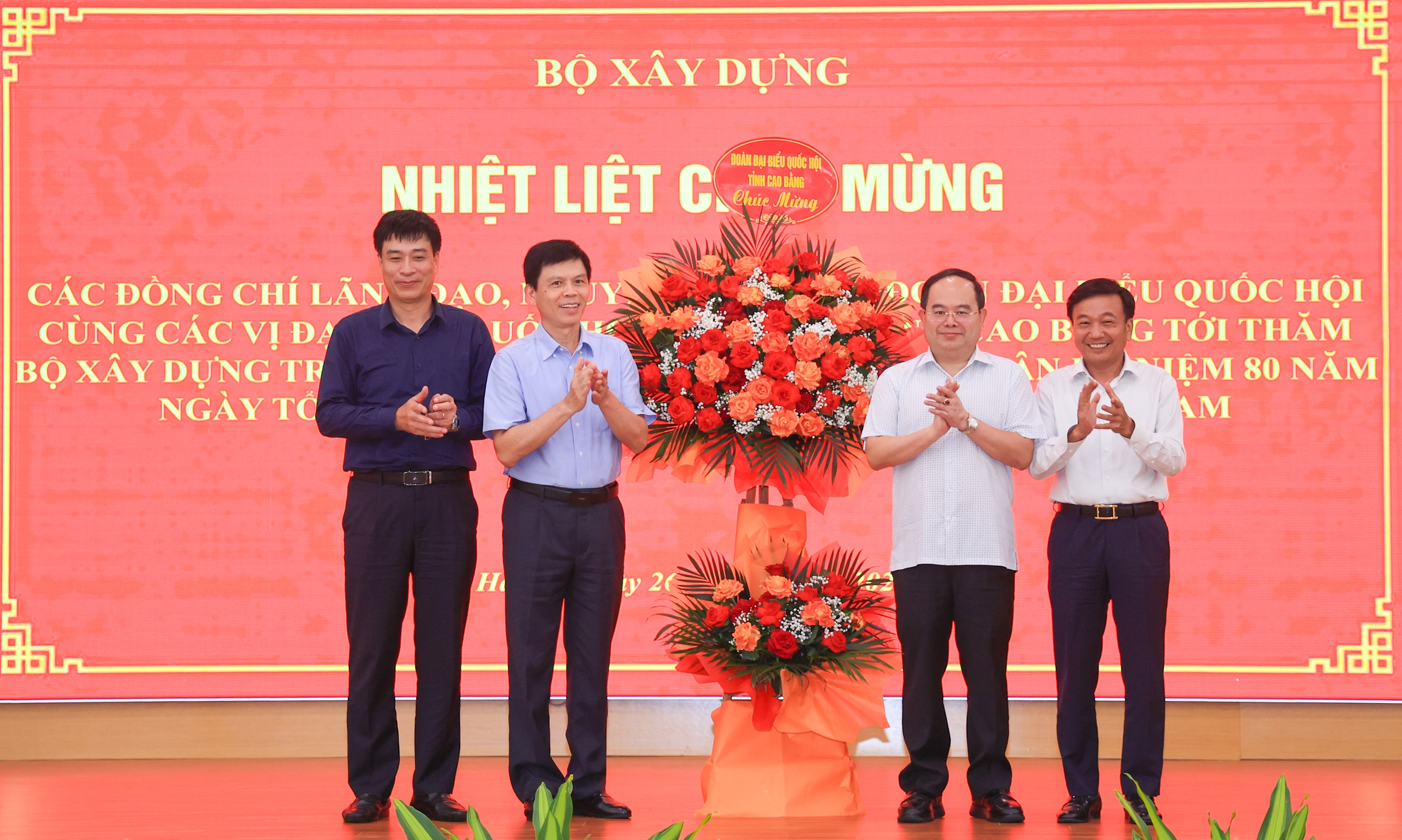 Bộ trưởng Trần Hồng Minh: Đột ph&aacute; hạ tầng th&uacute;c đẩy Cao Bằng ph&aacute;t triển kinh tế - x&atilde; hội- Ảnh 4.