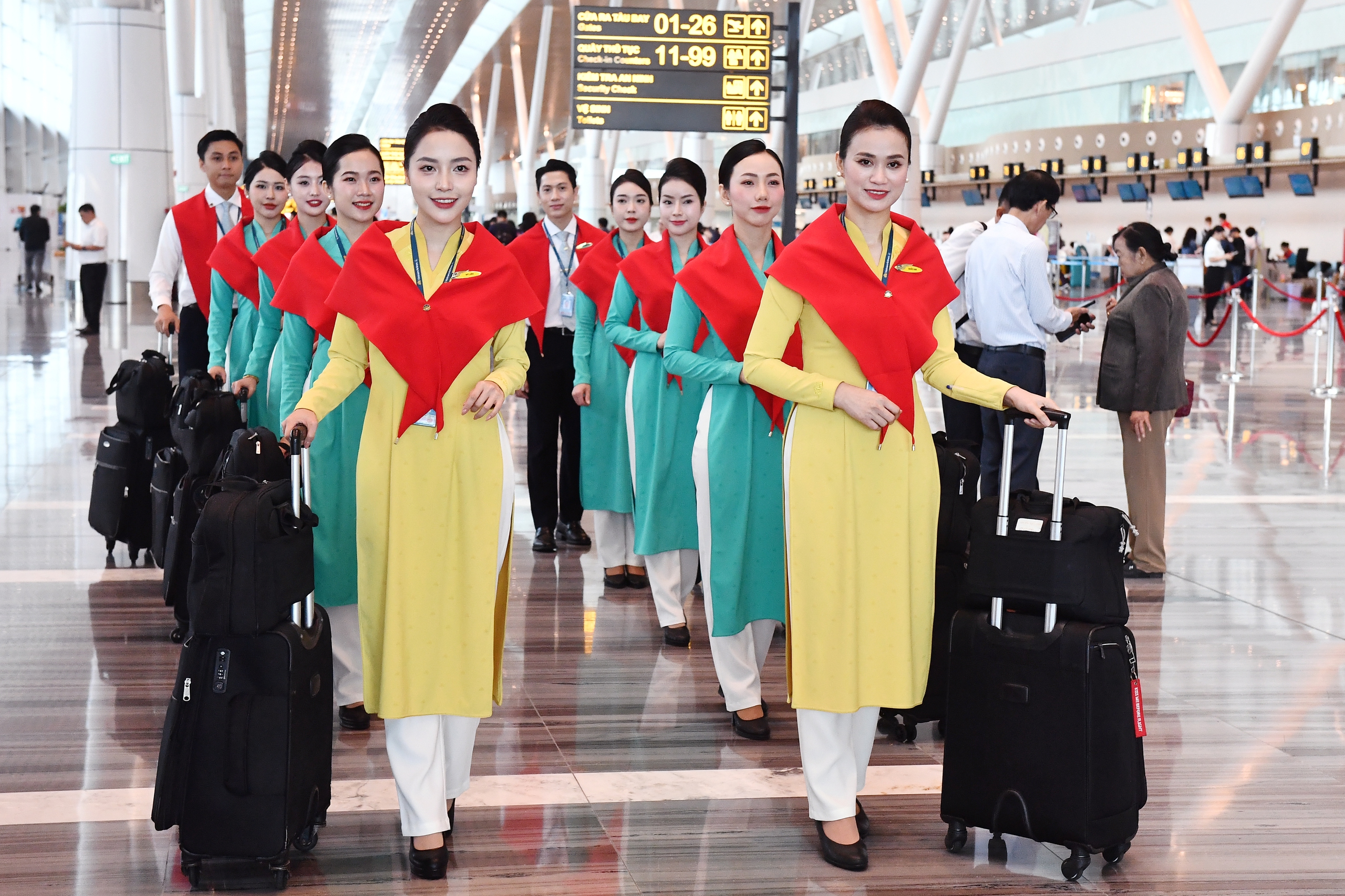 Chuyến bay &ldquo;Cất c&aacute;nh tự h&agrave;o Việt Nam&rdquo; kỷ niệm 80 năm Quốc kh&aacute;nh 2/9- Ảnh 11.