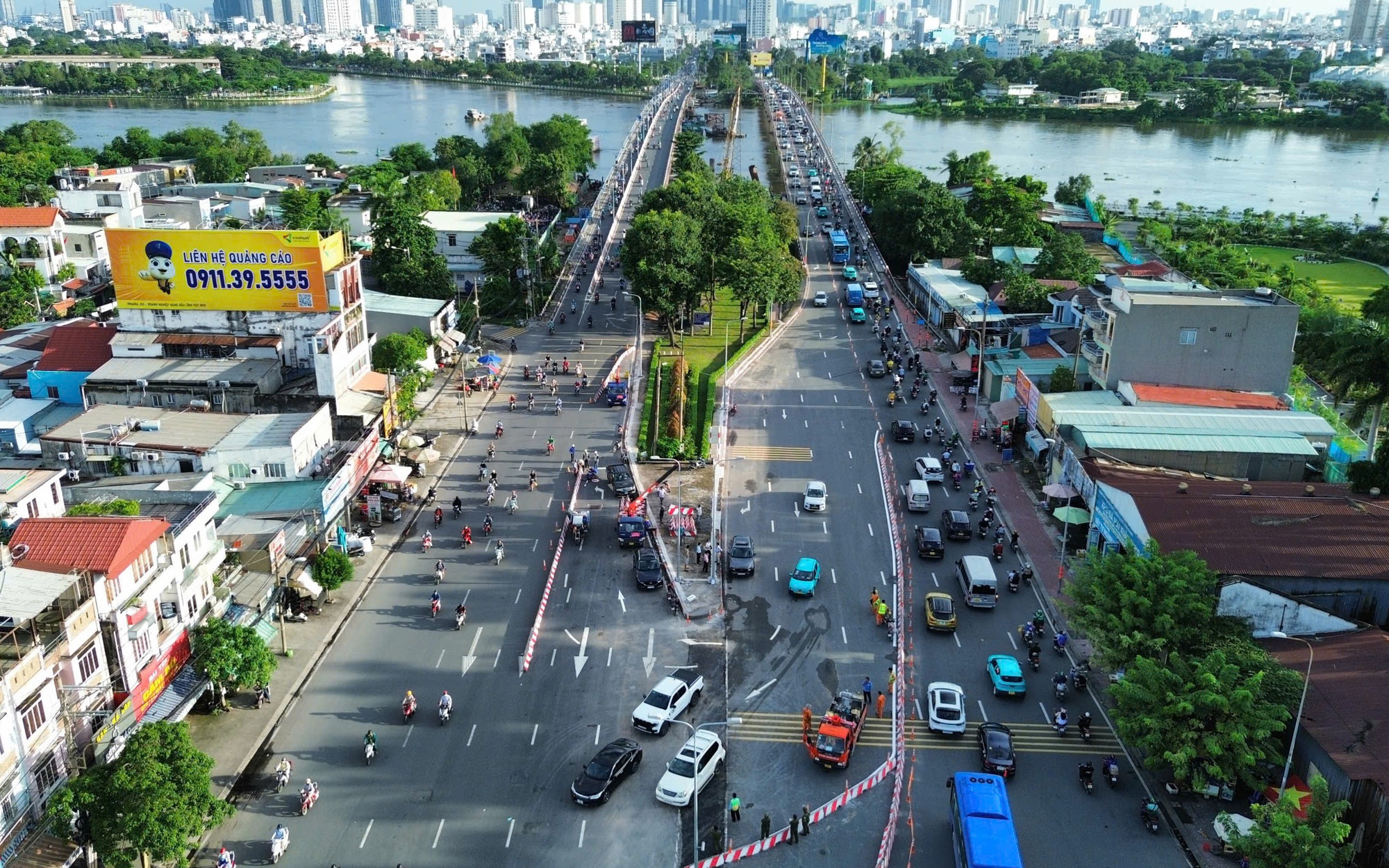 Bắt đầu cấm &ocirc; t&ocirc; đi v&agrave;o cầu B&igrave;nh Triệu 1 để n&acirc;ng tĩnh kh&ocirc;ng