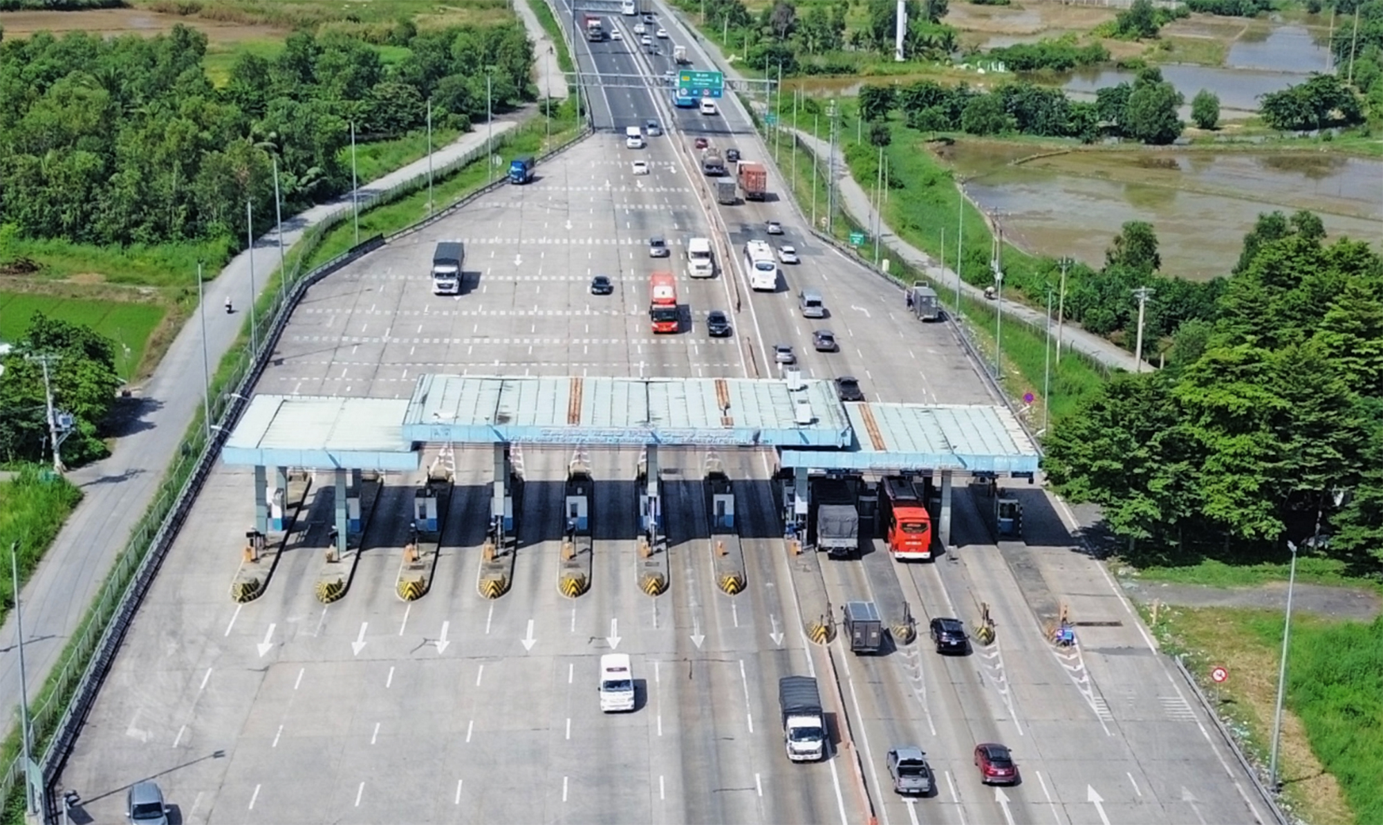 Từ chiếc xe thồ ra trận đến chiến lược xe xanh- Ảnh 3.