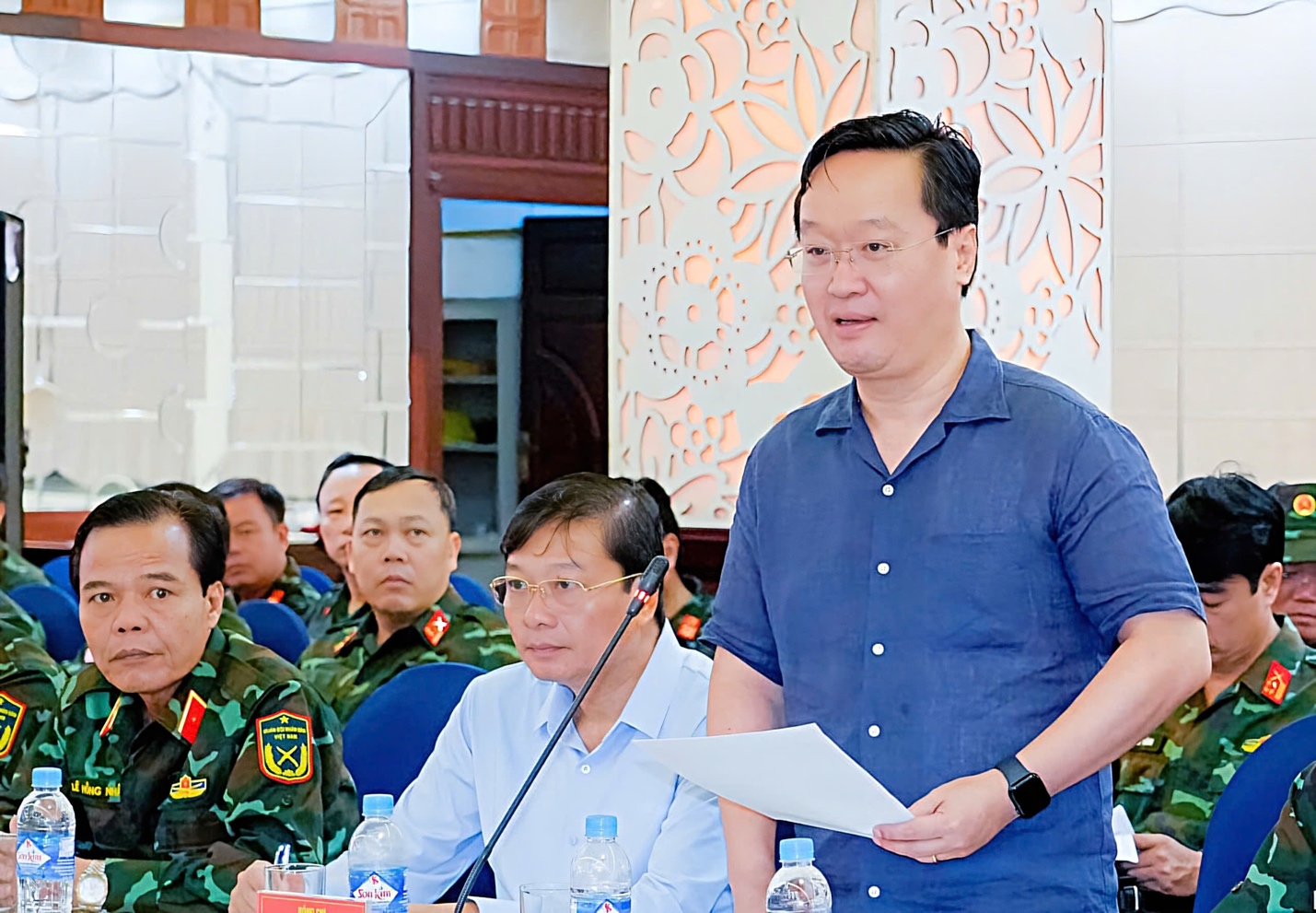 Ph&oacute; Thủ tướng Trần Hồng H&agrave;: Duy tr&igrave; lực lượng to&agrave;n hệ thống khắc phục hậu quả mưa b&atilde;o- Ảnh 2.