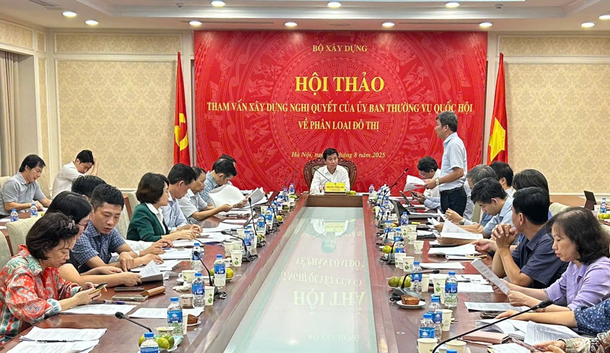 E:\Năm 2025\Th&aacute;ng 8\H&igrave;nh ảnh\z6947354914300_98518f5042ce9edc5b57cef93ff521bf.jpg