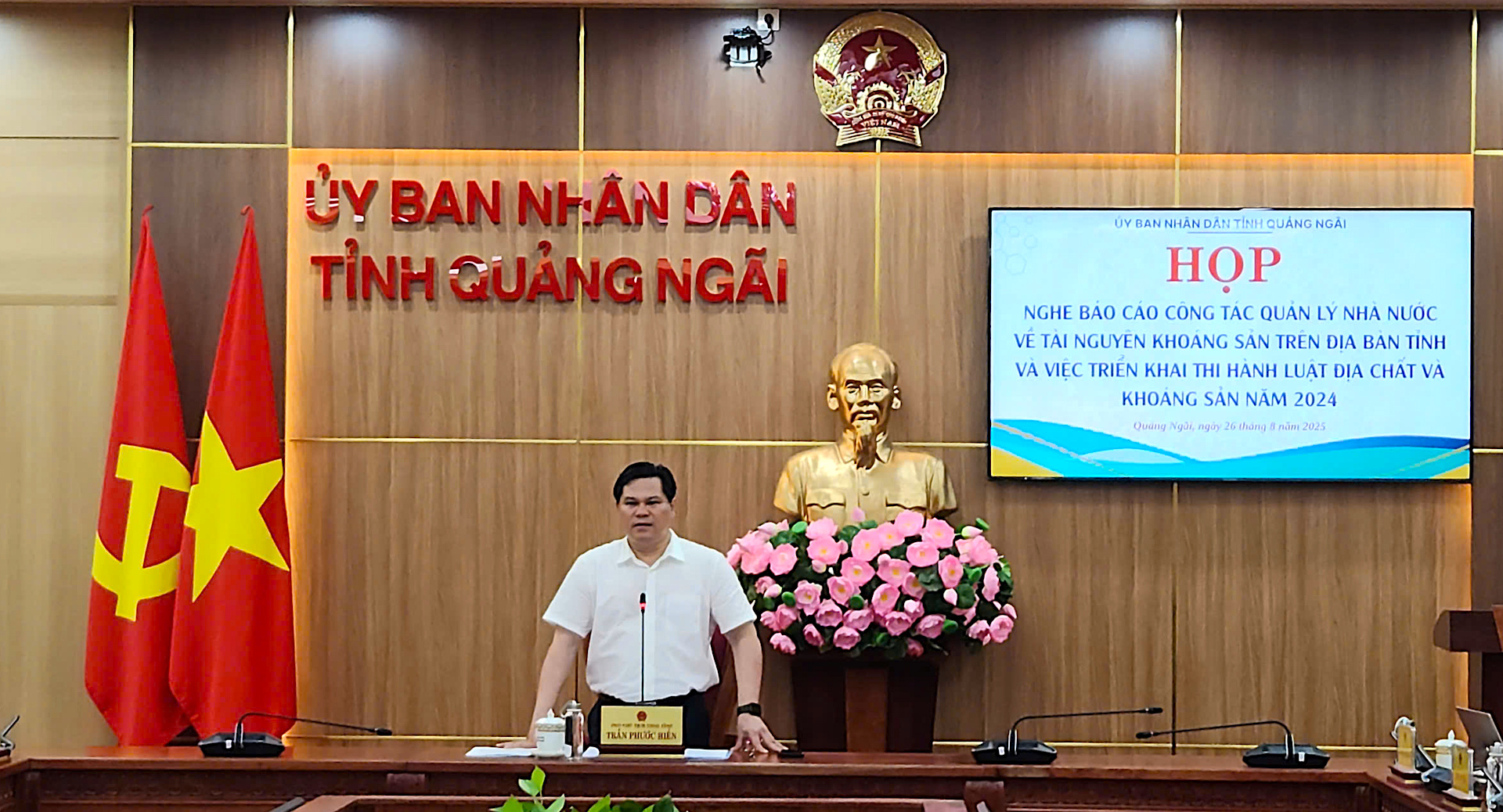 Quảng Ng&atilde;i thay đổi phương thức đấu tranh, dẹp nạn &ldquo;c&aacute;t tặc&rdquo;- Ảnh 1.