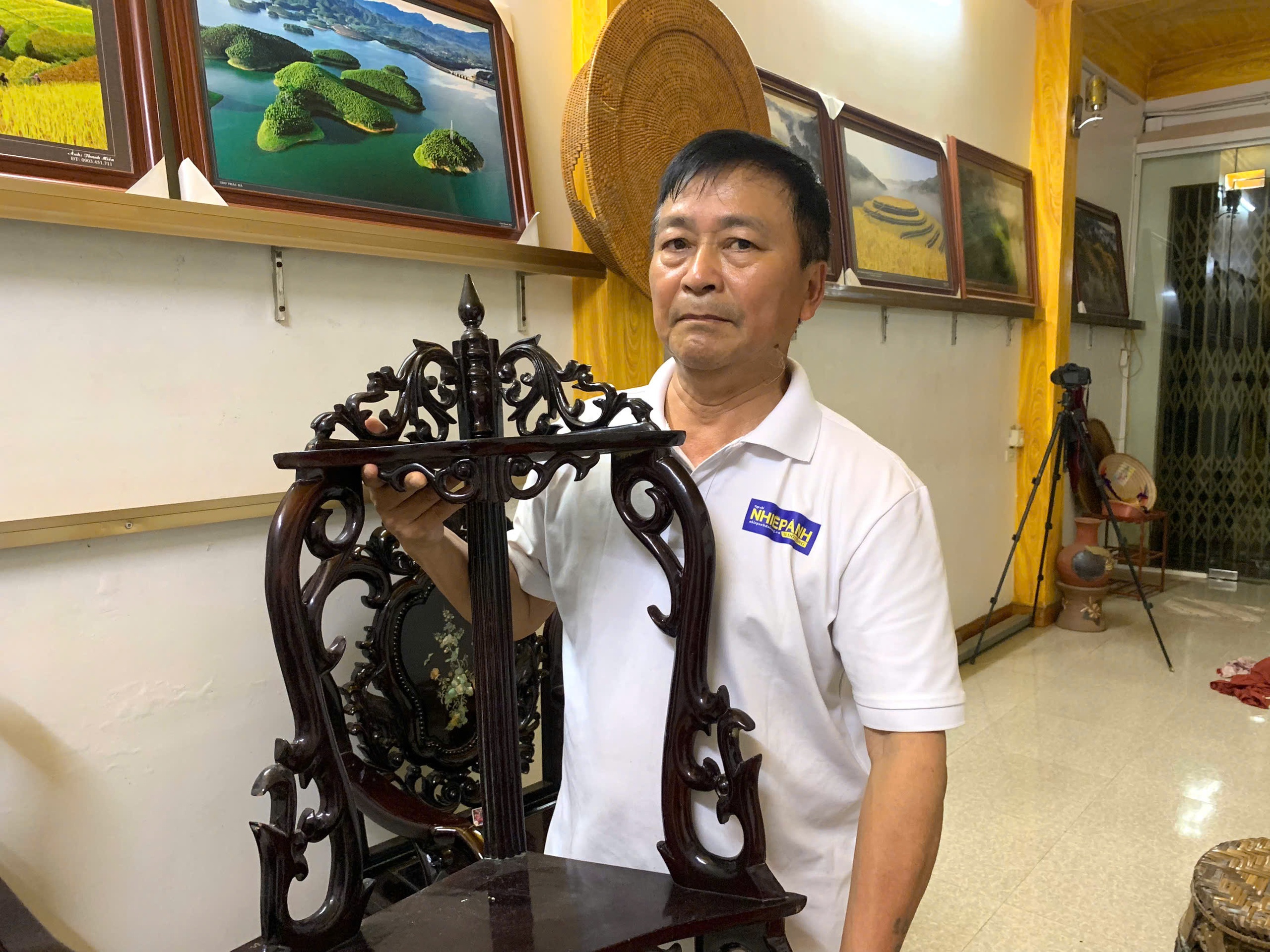 Nước s&ocirc;ng d&acirc;ng cao, người d&acirc;n ở L&agrave;o Cai tất bật di dời t&agrave;i sản trong đ&ecirc;m- Ảnh 13.