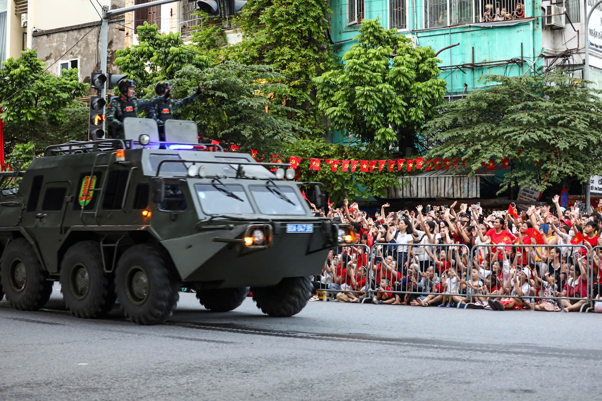 Ngắm d&agrave;n xe đặc chủng của lực lượng c&ocirc;ng an tham dự sơ duyệt diễu binh, diễu h&agrave;nh- Ảnh 11.