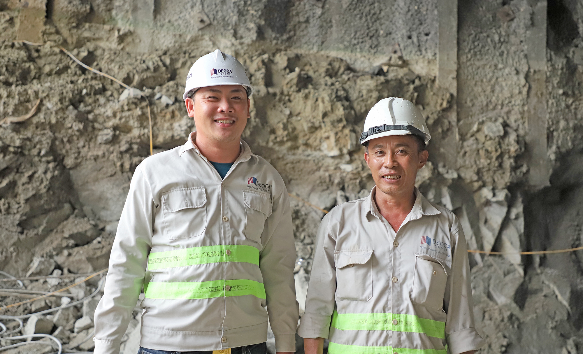 Ăn n&uacute;i ngủ rừng, đ&agrave;o hầm th&ocirc;ng cao tốc- Ảnh 2.