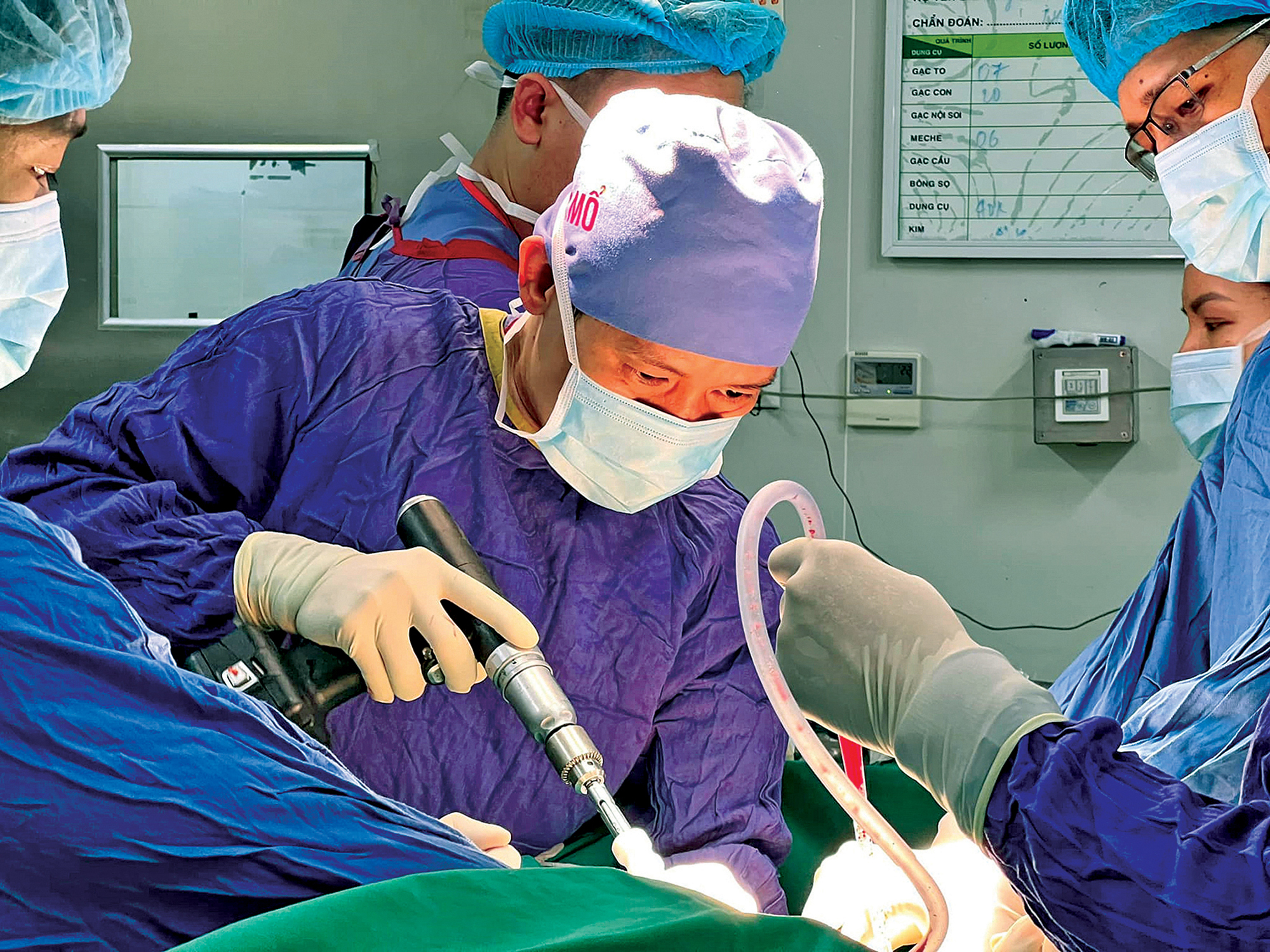 &ldquo;Vị cứu tinh&rdquo; của bệnh nh&acirc;n xương, khớp- Ảnh 1.