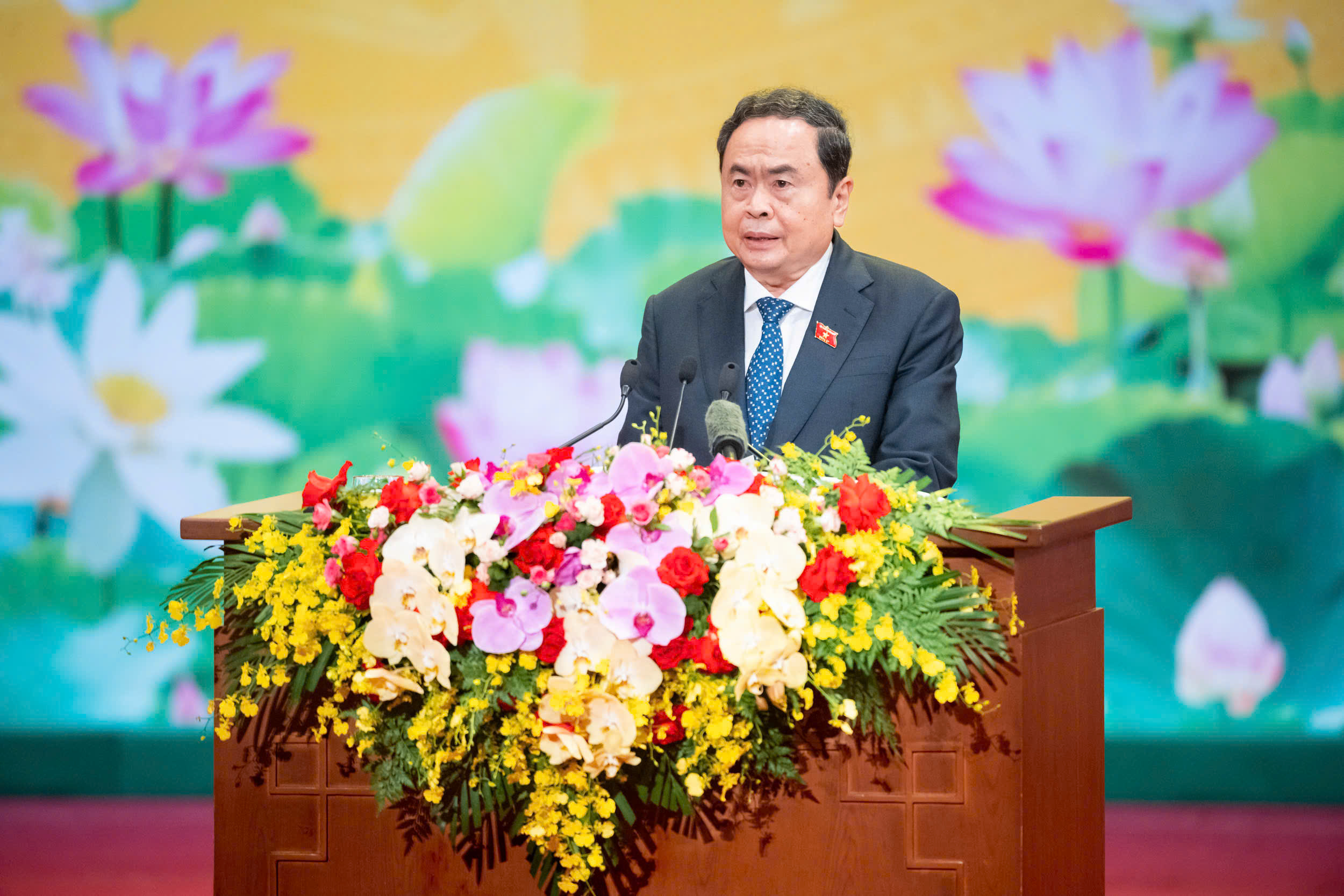 Quốc hội phải "mở đường, sửa đường" trên hành trình đưa đất nước đến hùng cường- Ảnh 6. Quốc hội phải "mở đường, sửa đường" trên hành trình đưa đất nước đến hùng cường- Ảnh 6.