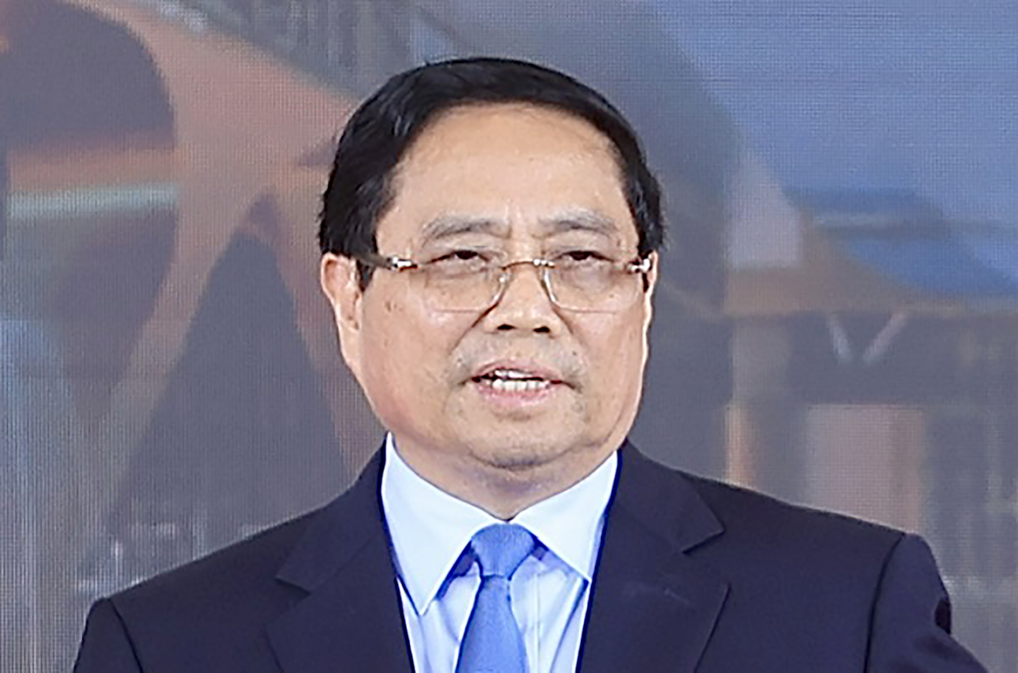 Cả d&acirc;n tộc c&ugrave;ng h&agrave;nh qu&acirc;n tới tương lai rực rỡ- Ảnh 3.