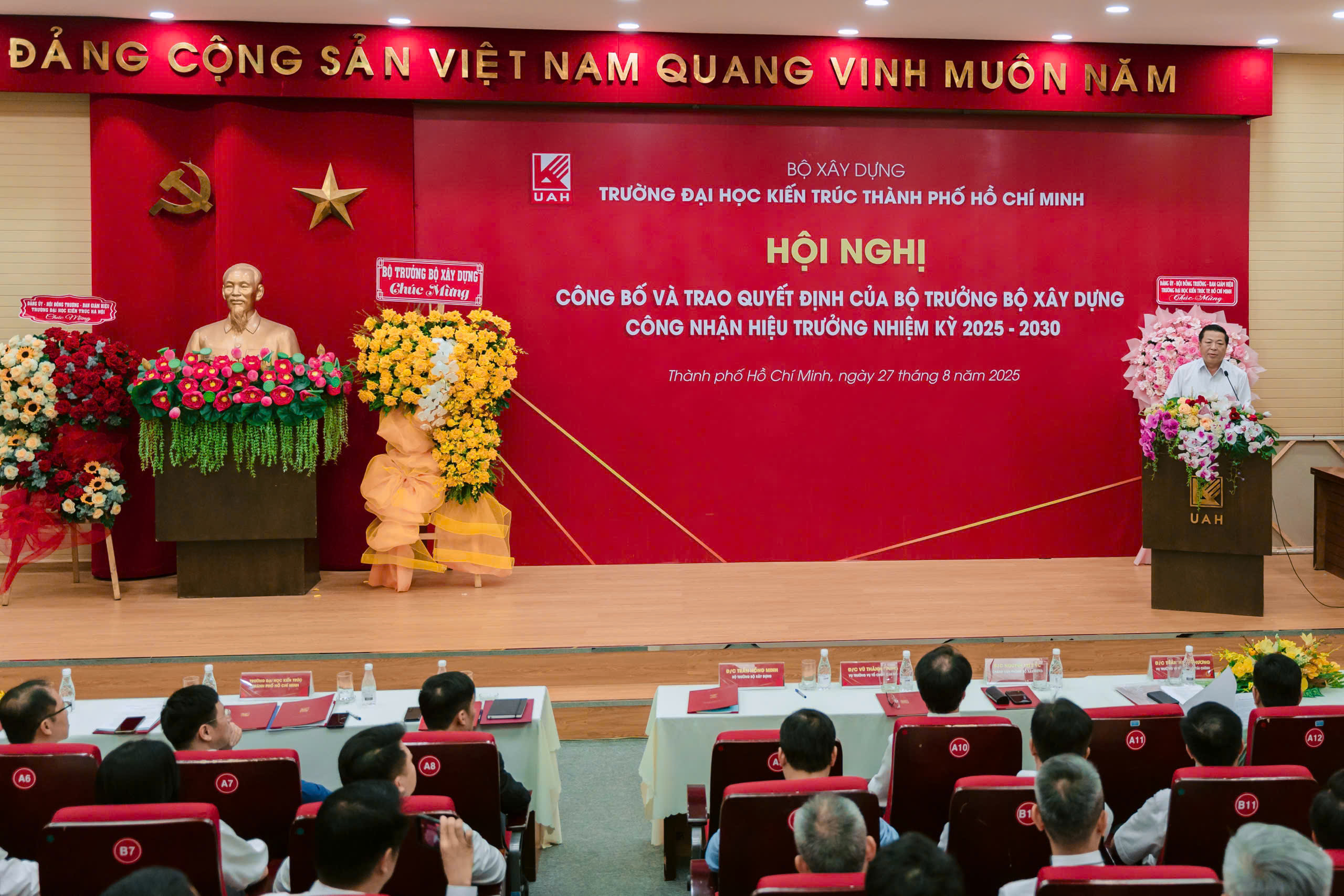 PGS.TS Phạm Trọng Thuật l&agrave;m Hiệu trưởng Trường Đại học Kiến tr&uacute;c TP.HCM- Ảnh 2.