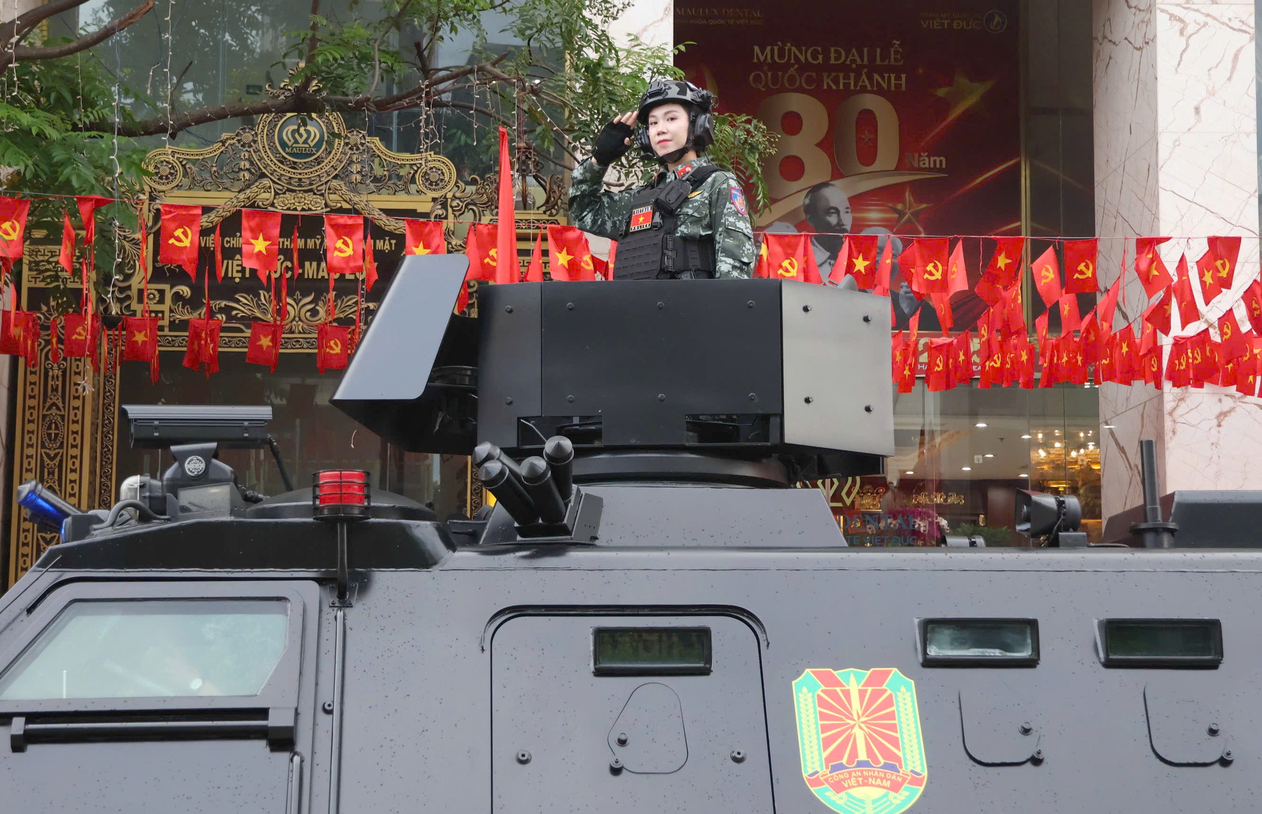 Ngắm d&agrave;n xe đặc chủng của lực lượng c&ocirc;ng an tham dự sơ duyệt diễu binh, diễu h&agrave;nh- Ảnh 4.