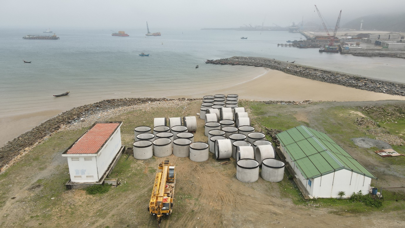 Cấu kiện b&ecirc; t&ocirc;ng đ&uacute;c sẵn H&ugrave;ng Vương - Giải ph&aacute;p cho hạ tầng hiện đại- Ảnh 1.