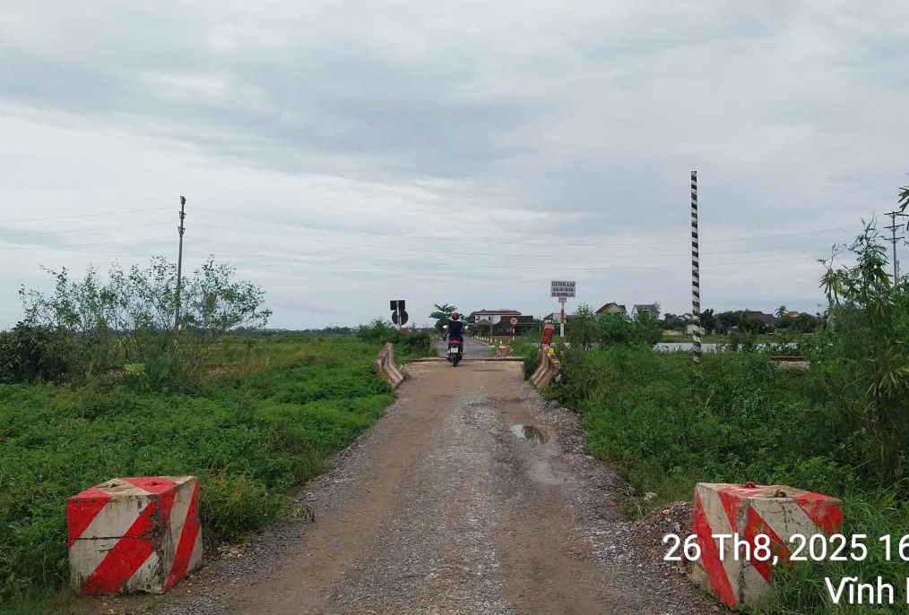 Đ&oacute;ng 3 lối đi cắt ngang đường sắt mất an to&agrave;n giao th&ocirc;ng ở Nghệ An trước 15/9- Ảnh 4.