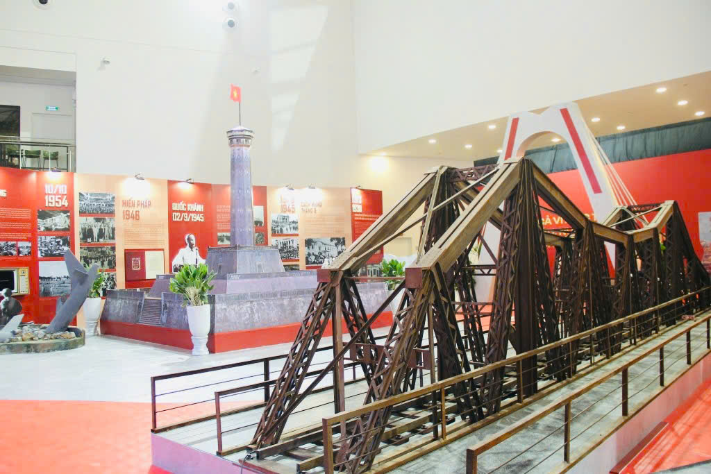 Sức h&uacute;t c&ocirc;ng nghệ số tại Triển l&atilde;m th&agrave;nh tựu đất nước 80 năm- Ảnh 13.