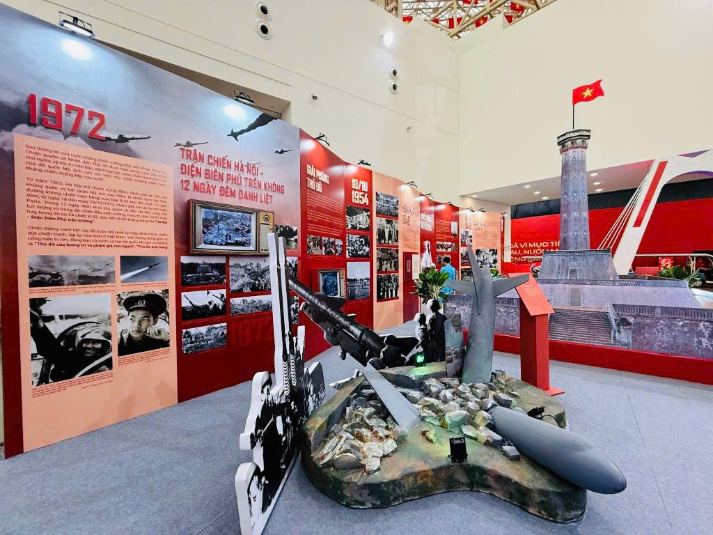 Sức h&uacute;t c&ocirc;ng nghệ số tại Triển l&atilde;m th&agrave;nh tựu đất nước 80 năm- Ảnh 14.