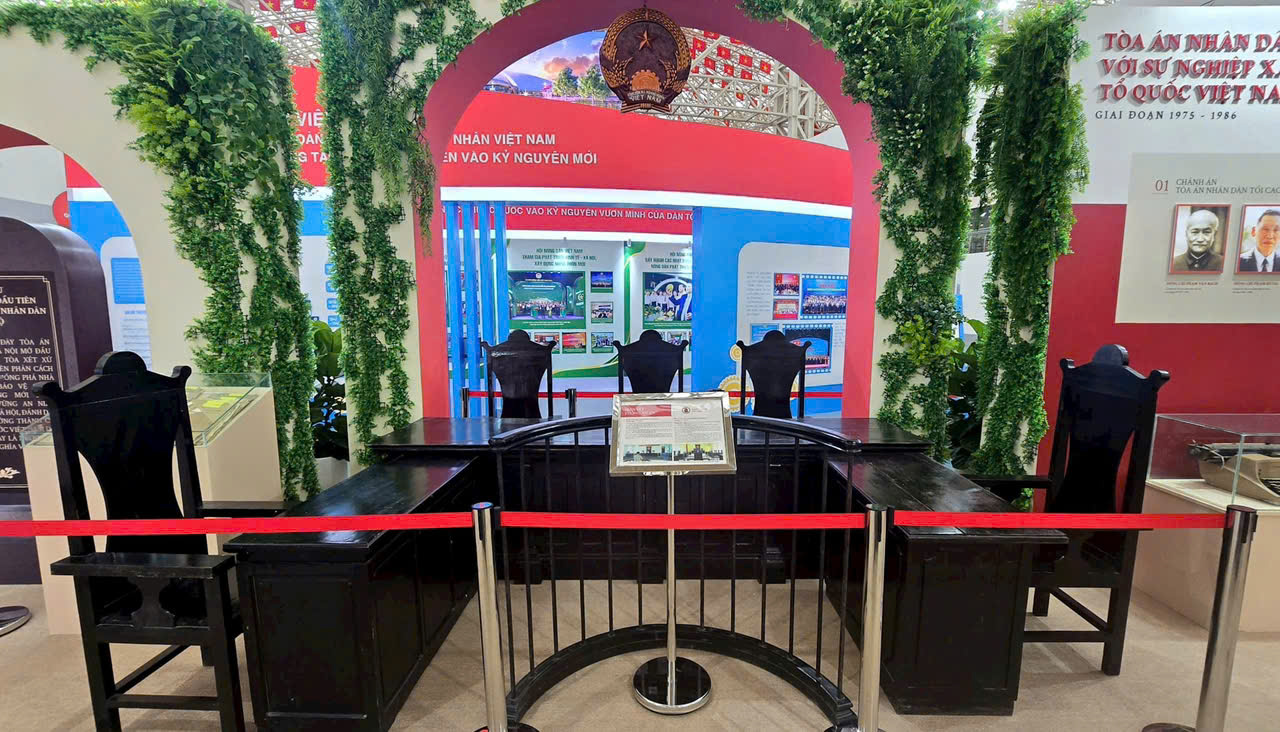 Sức h&uacute;t c&ocirc;ng nghệ số tại Triển l&atilde;m th&agrave;nh tựu đất nước 80 năm- Ảnh 8.