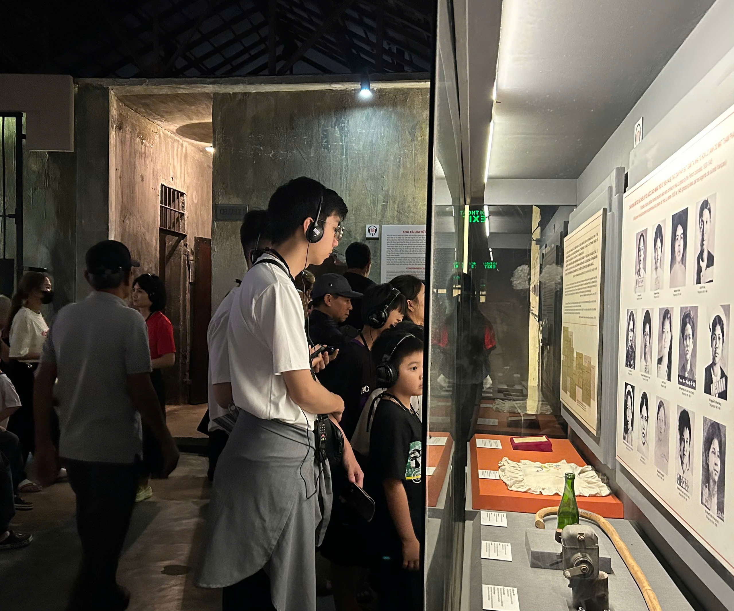 Nhiều "địa chỉ đỏ" tại H&agrave; Nội thu h&uacute;t kh&aacute;ch tham quan dịp Quốc kh&aacute;nh- Ảnh 12.