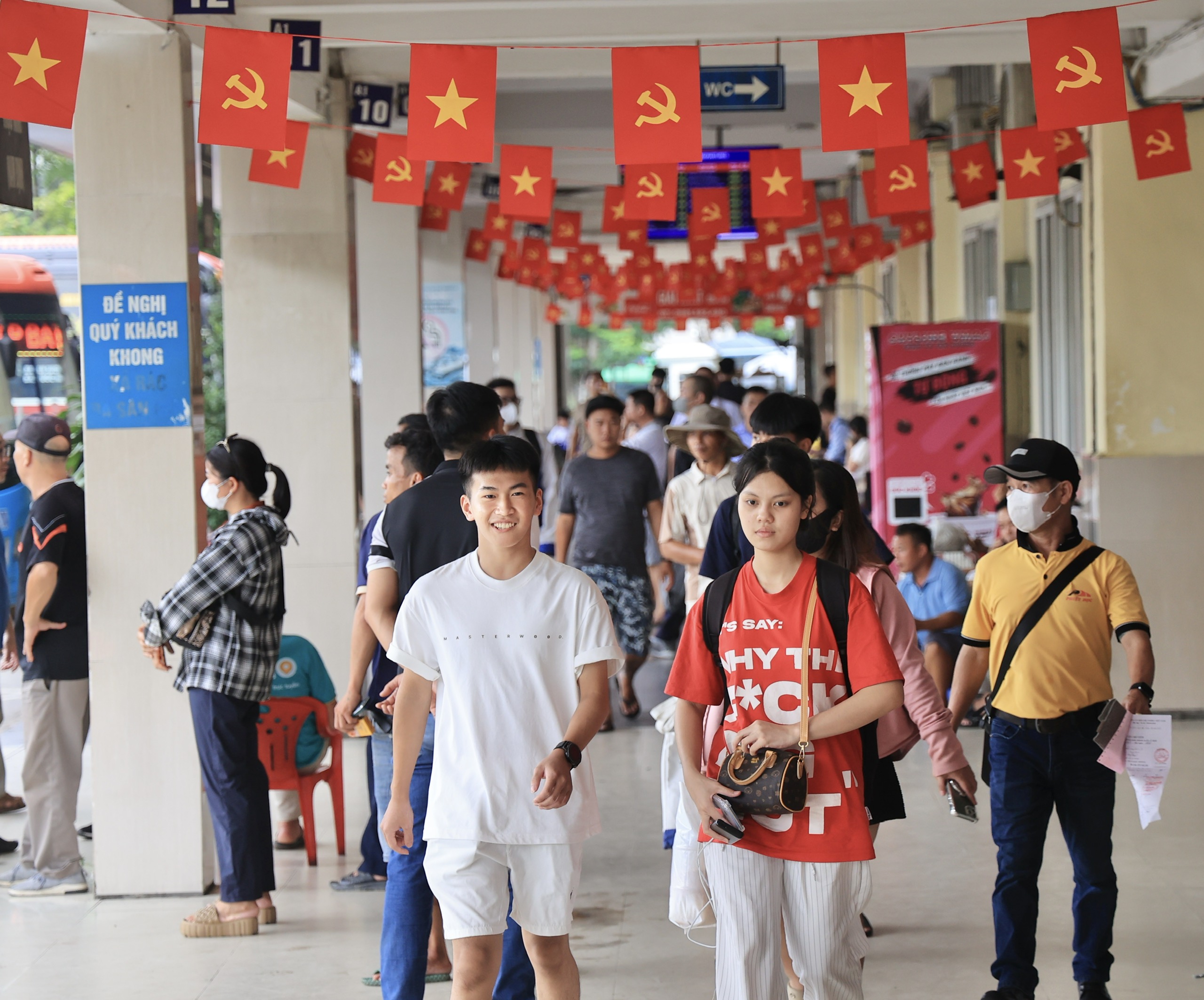 Bến xe H&agrave; Nội vắng vẻ bất ngờ ng&agrave;y cuối trước kỳ nghỉ lễ 2/9- Ảnh 4.